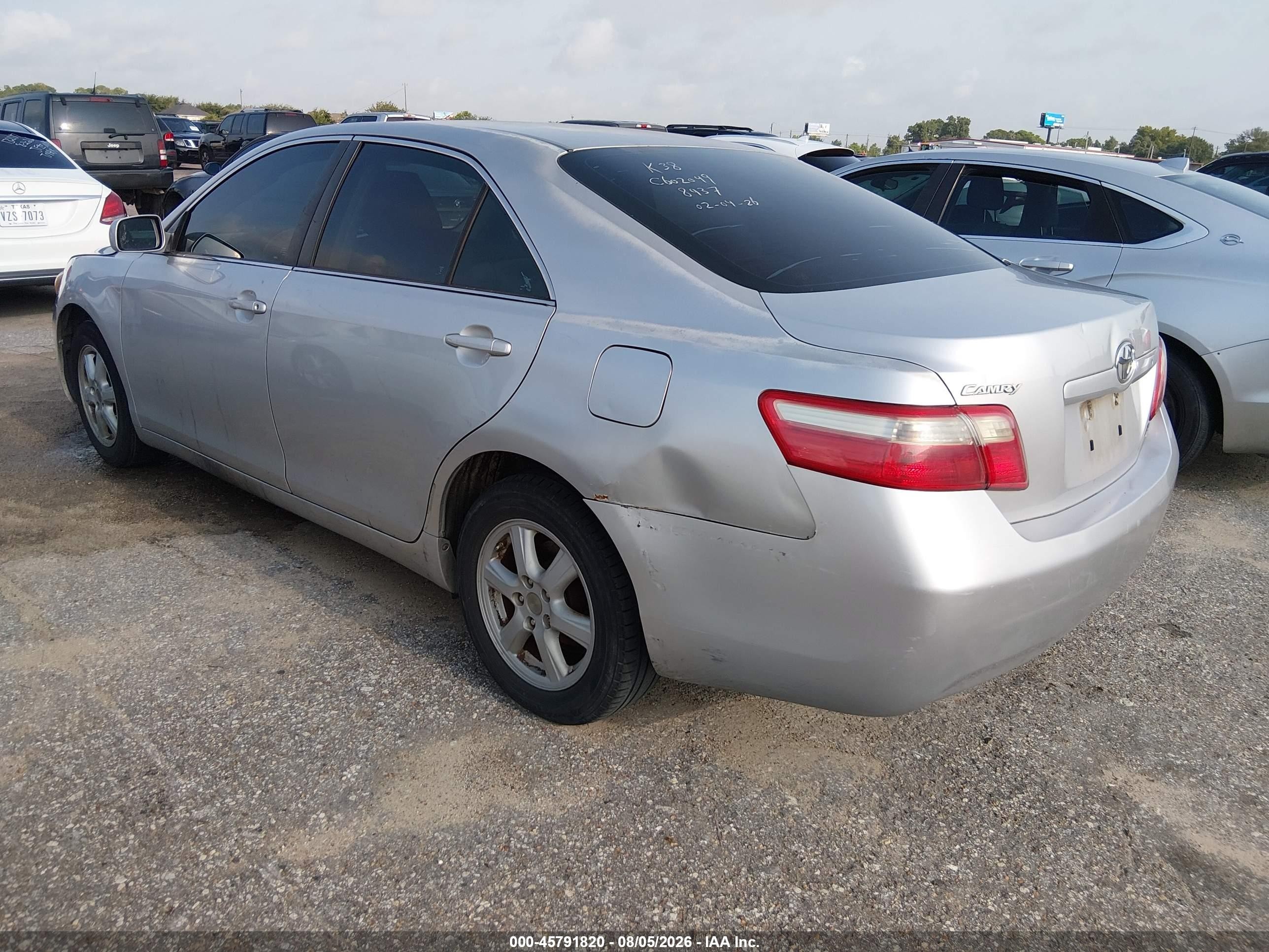 2009 Toyota Camry Le Silver vin: 4T1BE46K69U368937