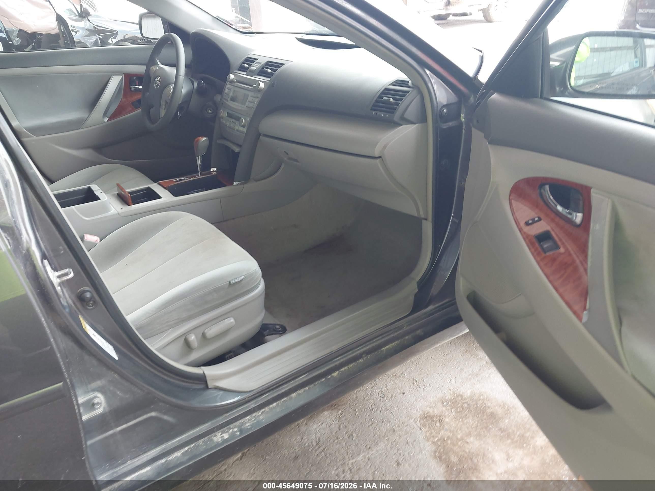 2009 Toyota Camry Xle Gray vin: 4T1BE46K69U396012