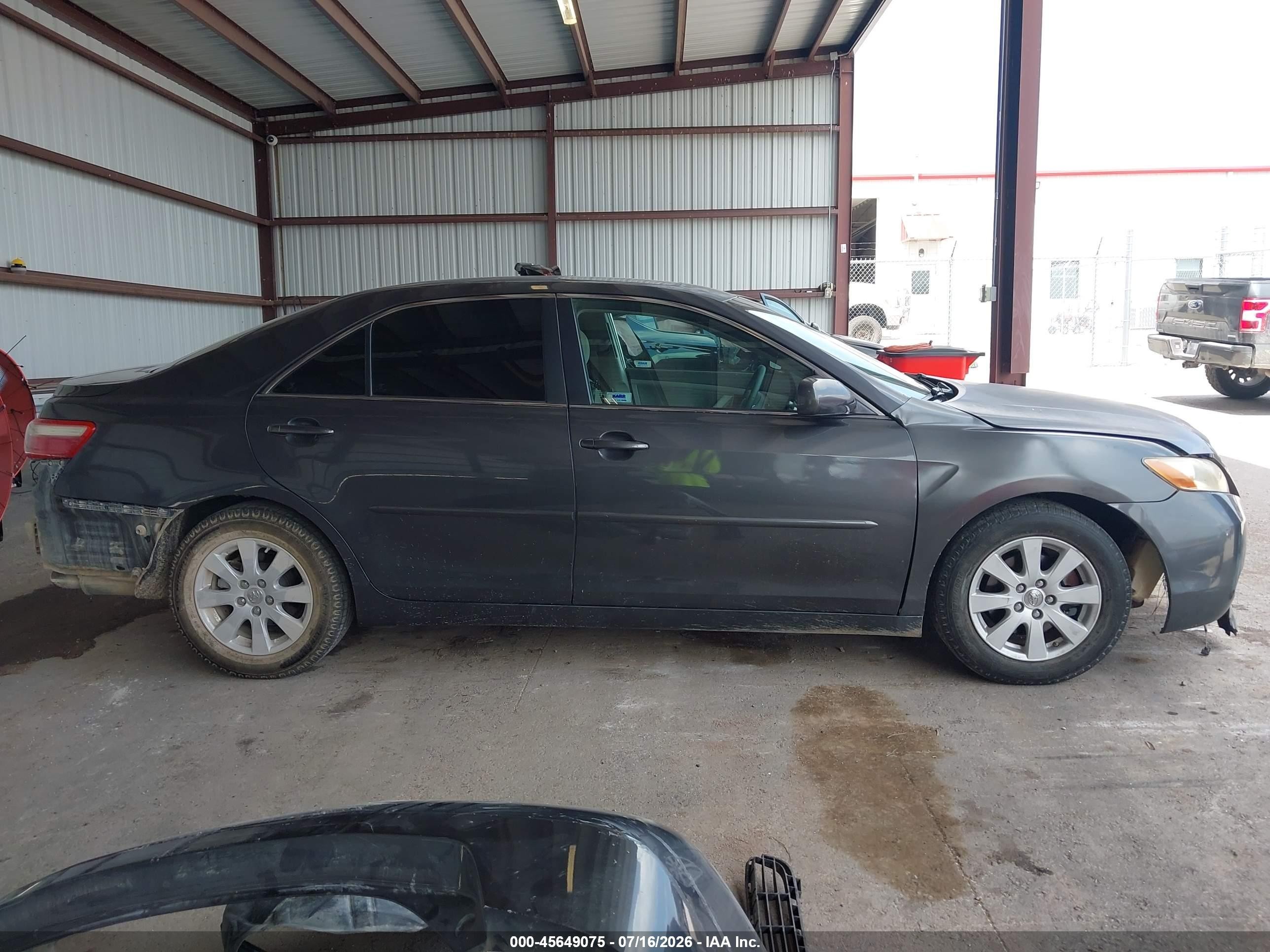 2009 Toyota Camry Xle Gray vin: 4T1BE46K69U396012