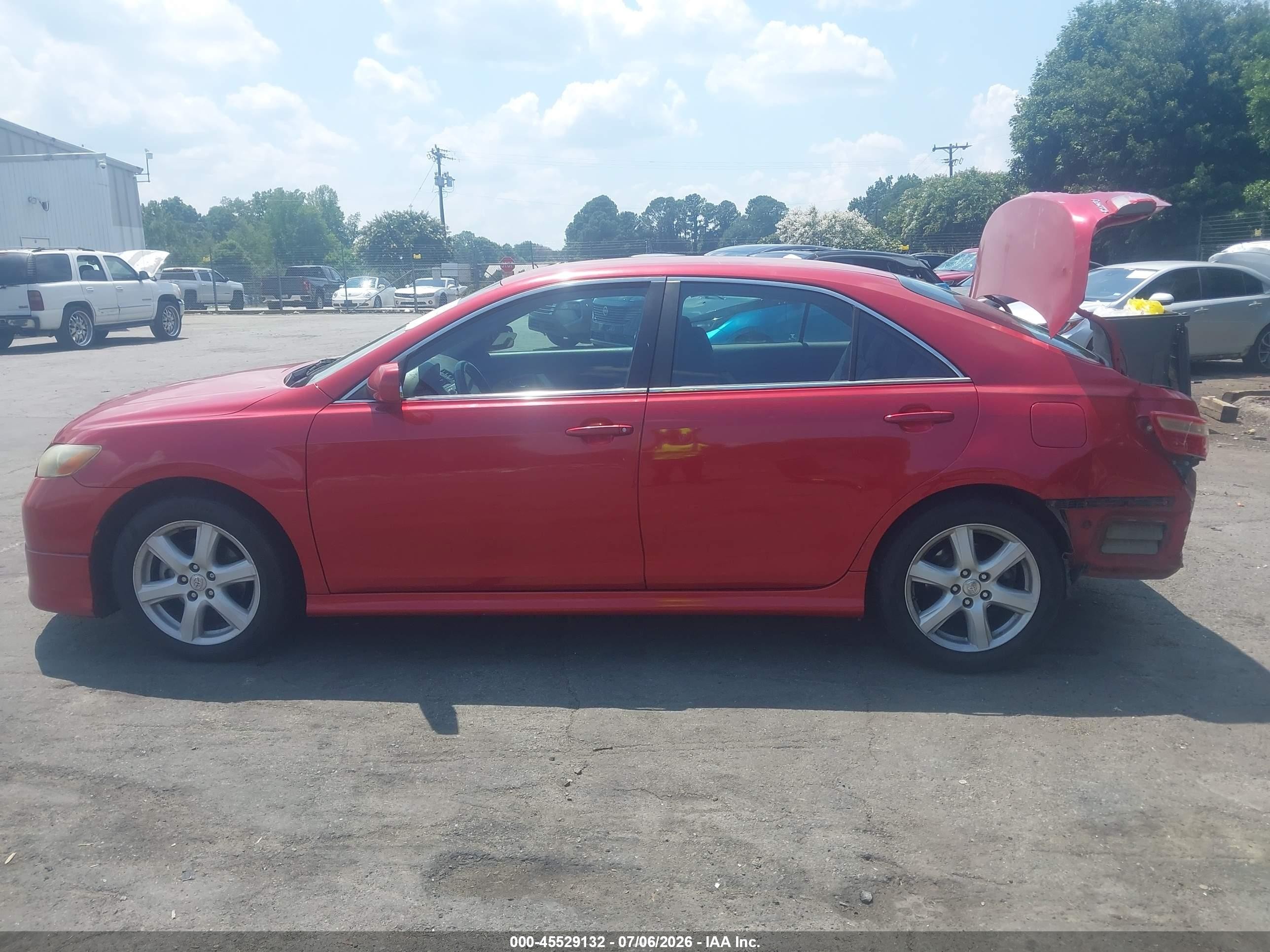 2009 Toyota Camry Se Red vin: 4T1BE46K69U401984