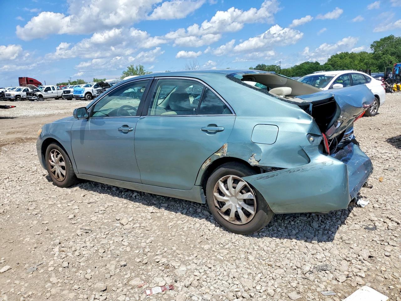 2009 Toyota Camry Le Green vin: 4T1BE46K69U797754
