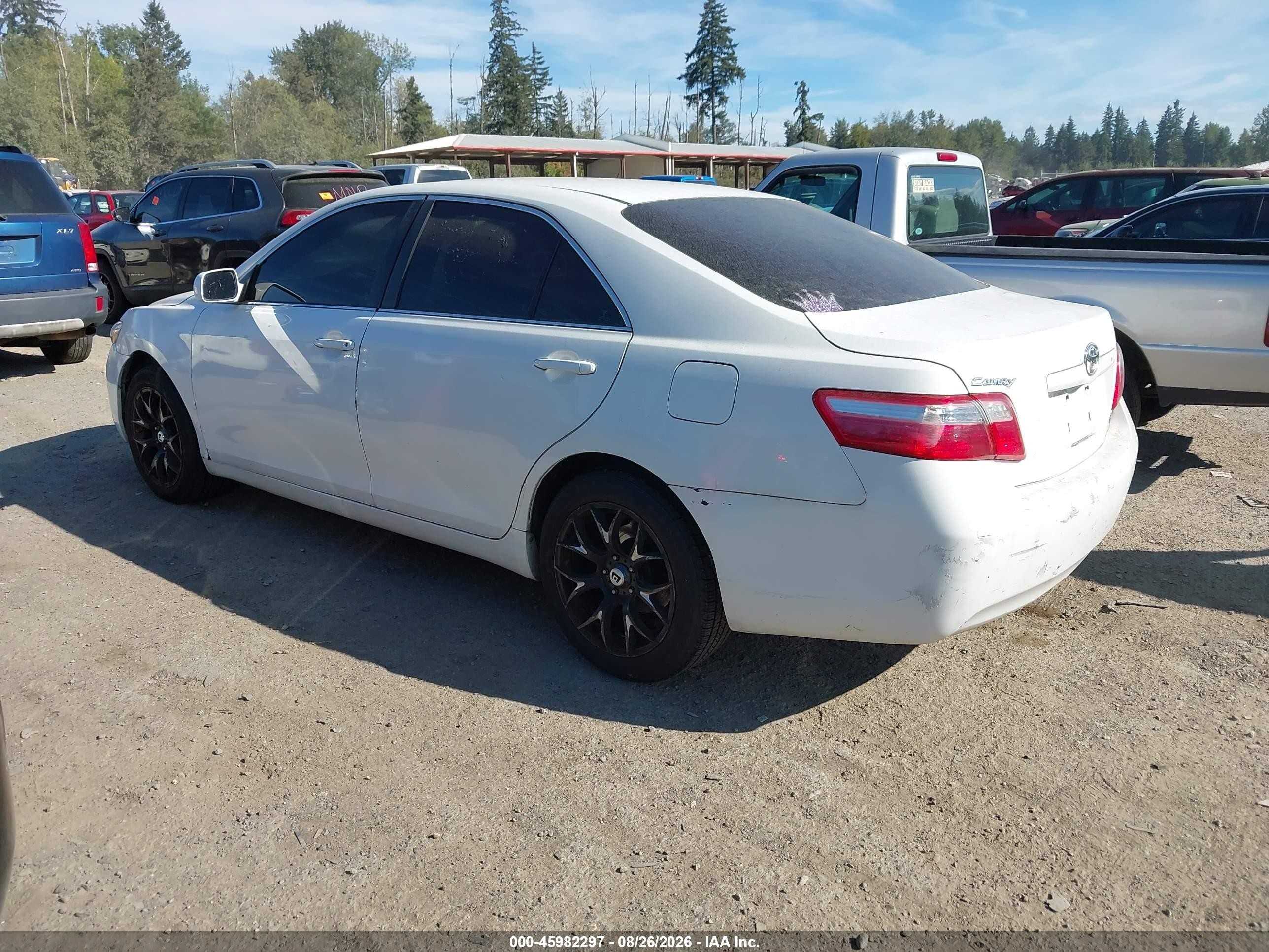 2009 Toyota Camry Le White vin: 4T1BE46K69U823737
