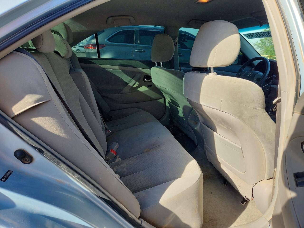 2009 Toyota Camry Le Blue vin: 4T1BE46K69U824760