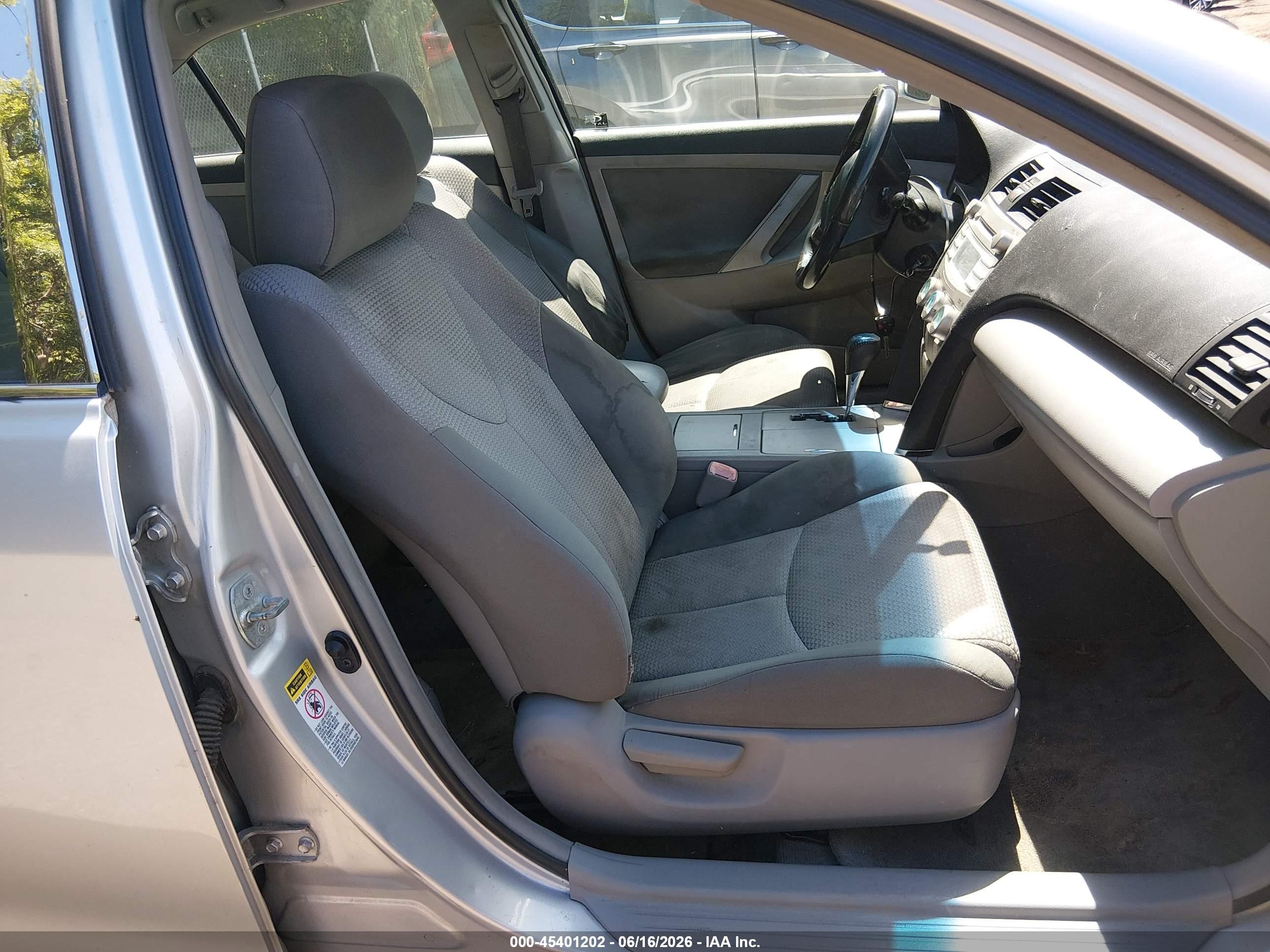 2009 Toyota Camry Se Silver vin: 4T1BE46K69U835144