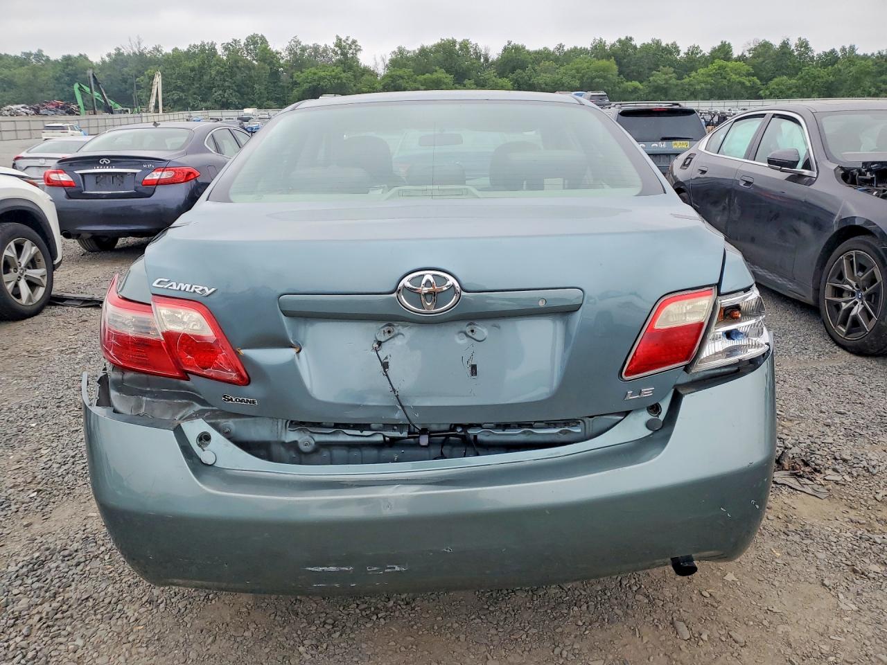2009 Toyota Camry Le Blue vin: 4T1BE46K69U843695