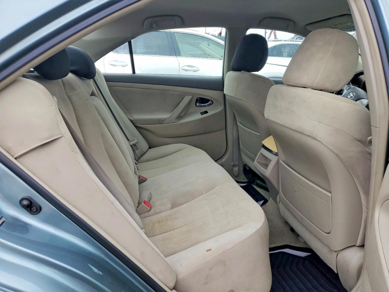 2009 Toyota Camry Le Blue vin: 4T1BE46K69U843695