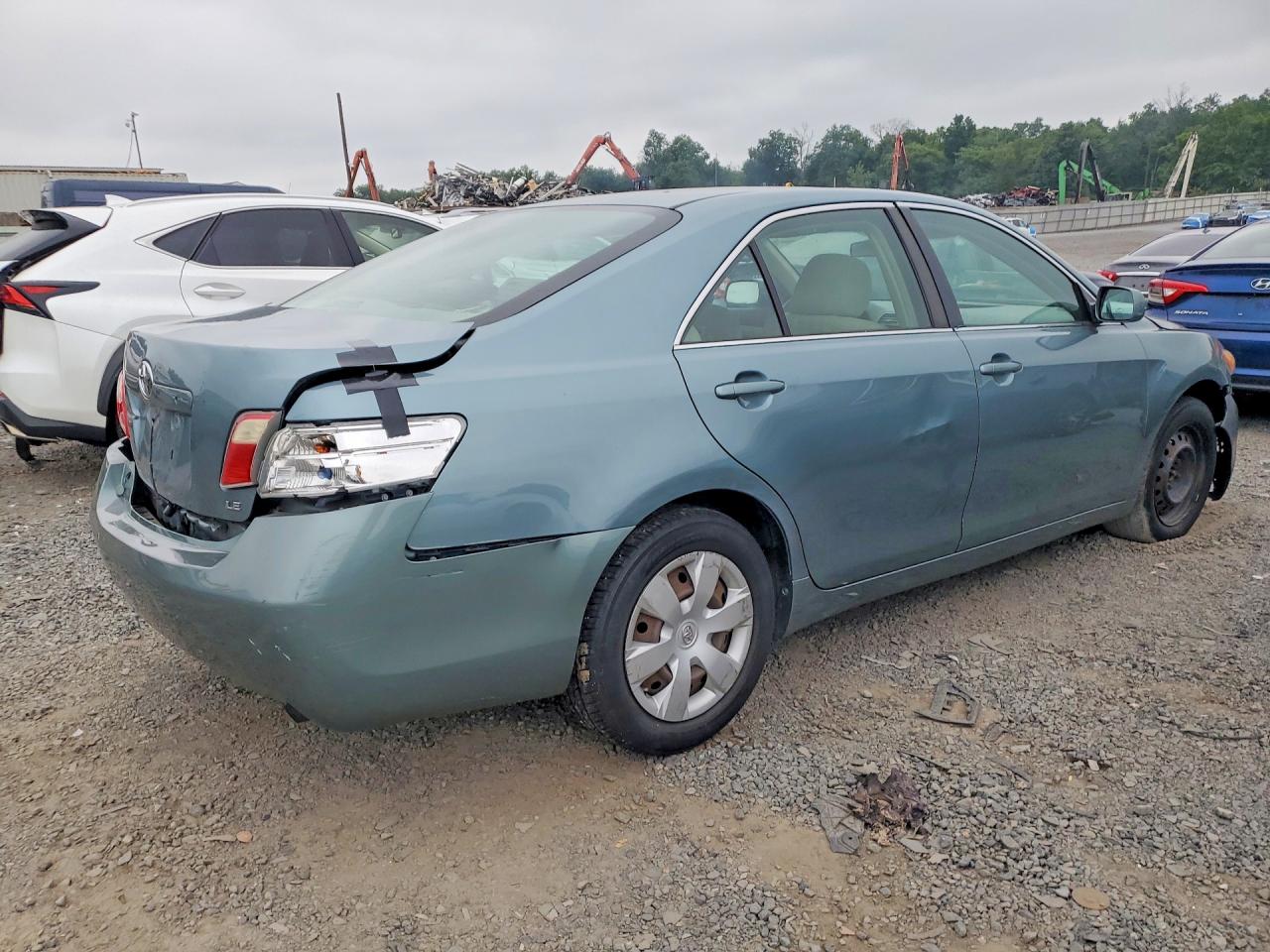 2009 Toyota Camry Le Blue vin: 4T1BE46K69U843695