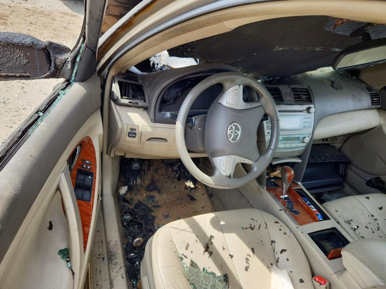 2009 Toyota Camry Xle Золотой vin: 4T1BE46K69U889186