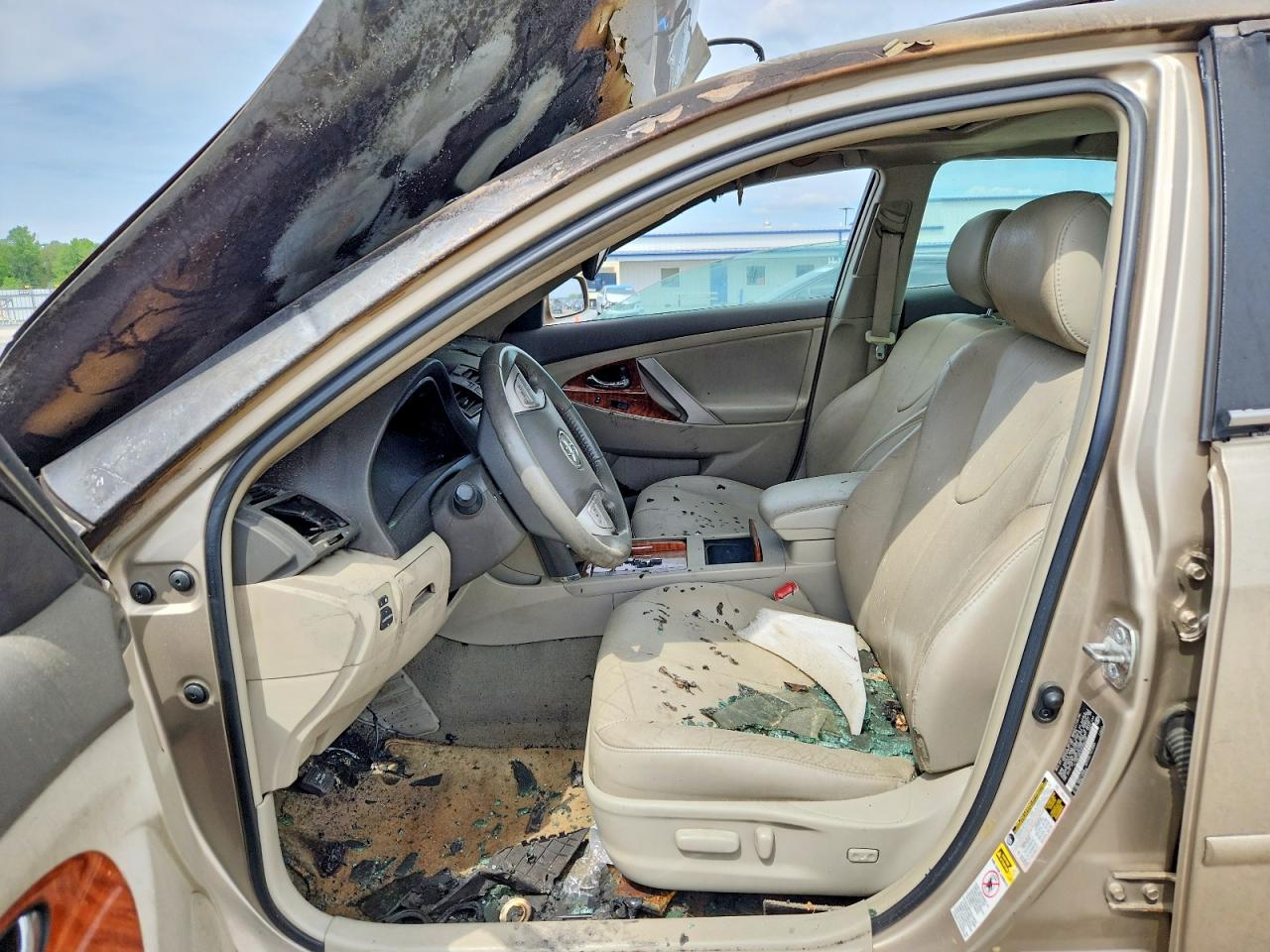 2009 Toyota Camry Xle Золотой vin: 4T1BE46K69U889186