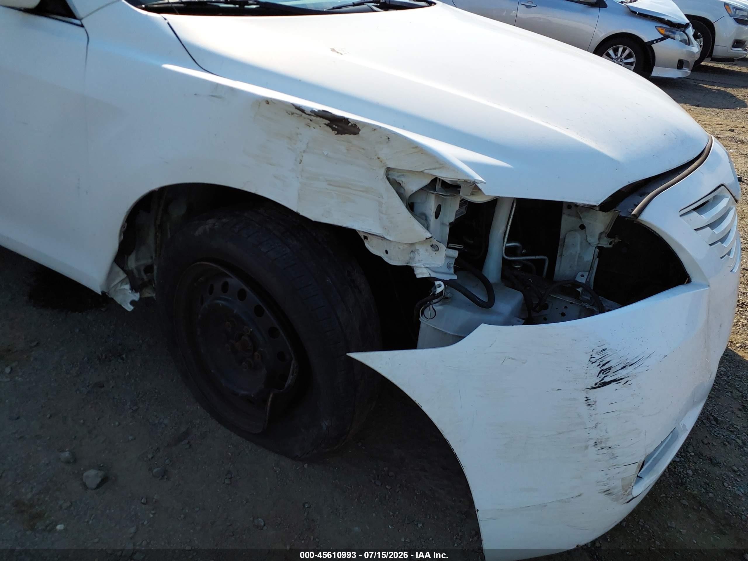 2009 Toyota Camry Le White vin: 4T1BE46K69U895778