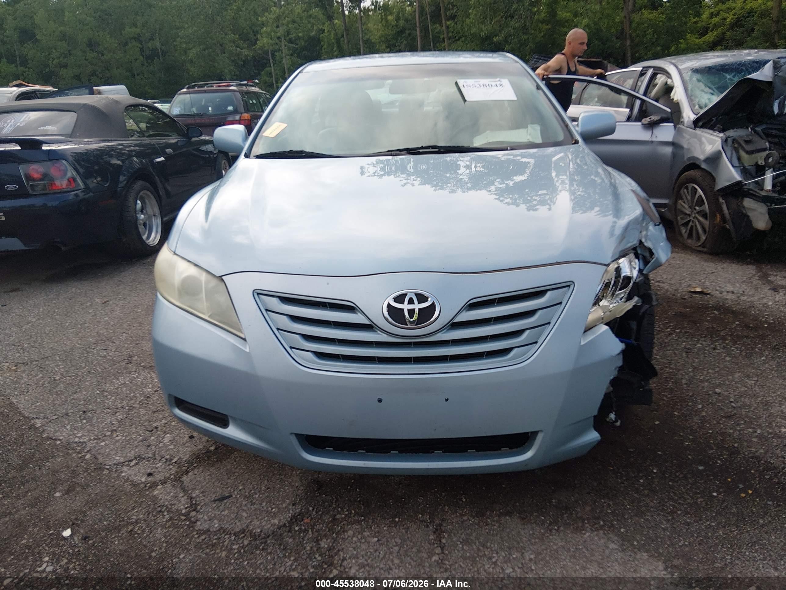 2009 Toyota Camry Le Blue vin: 4T1BE46K69U898129