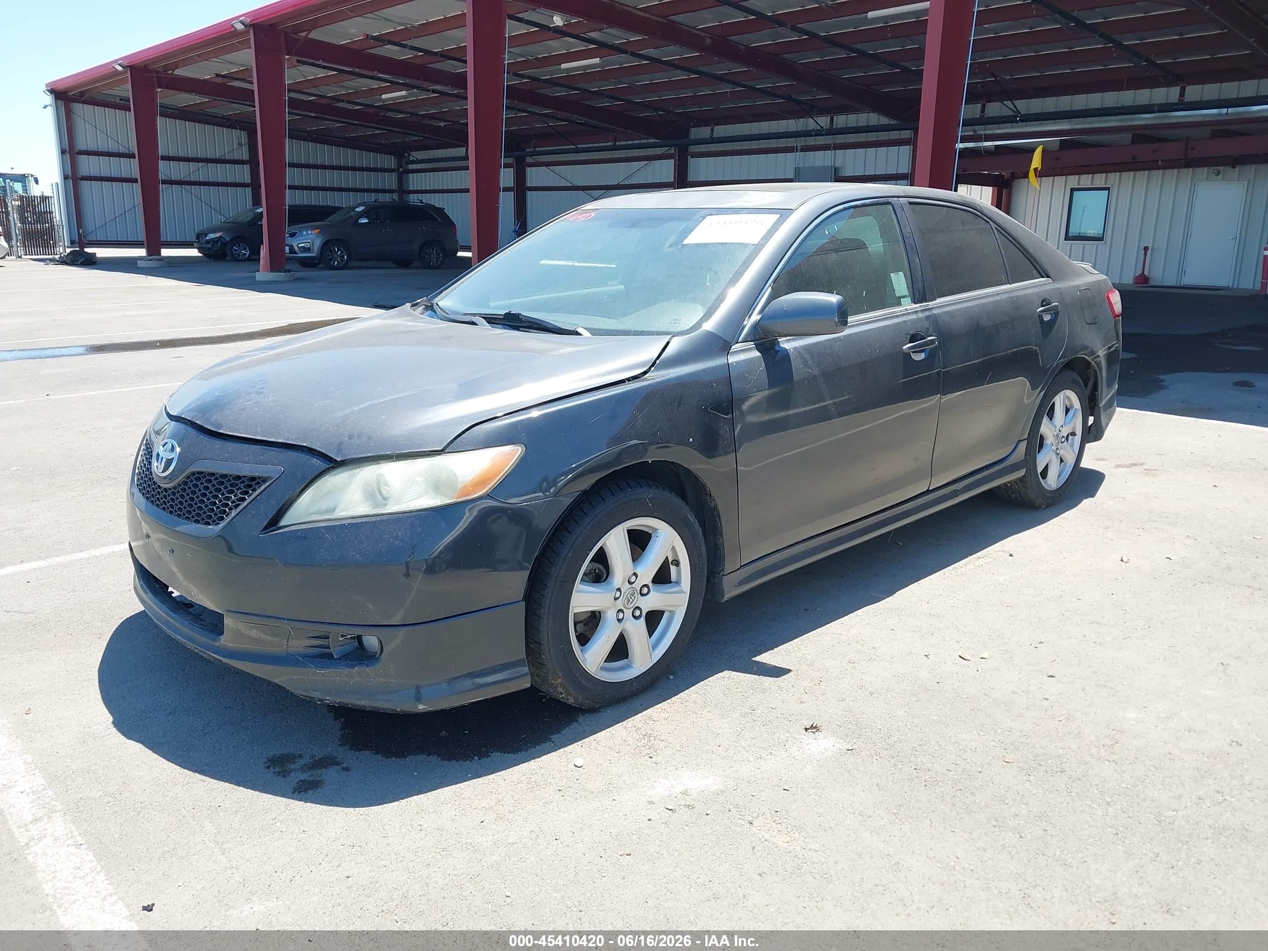 2007 Toyota Camry Se Серый vin: 4T1BE46K77U060155