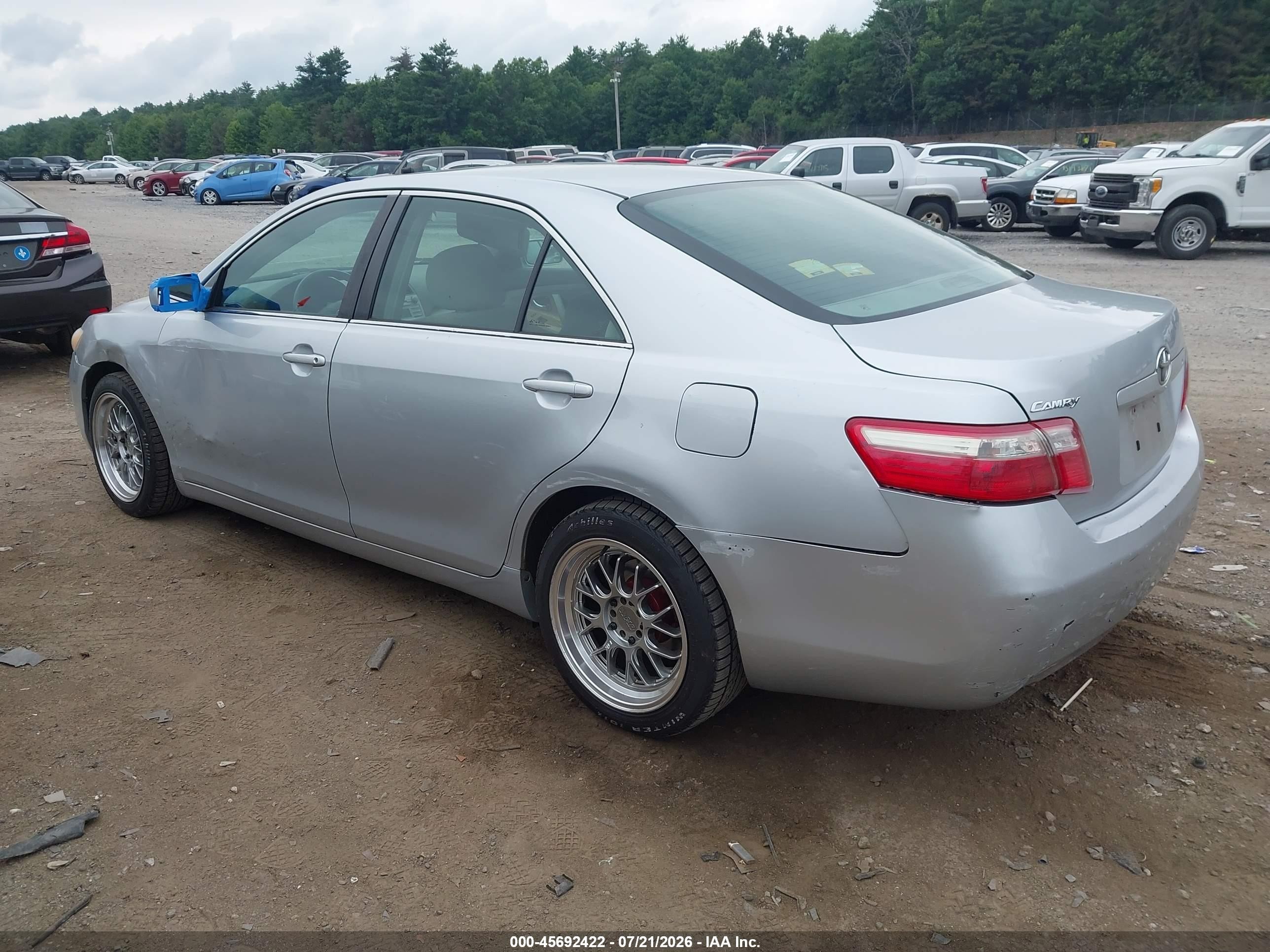 2007 Toyota Camry Xle Silver vin: 4T1BE46K77U077652