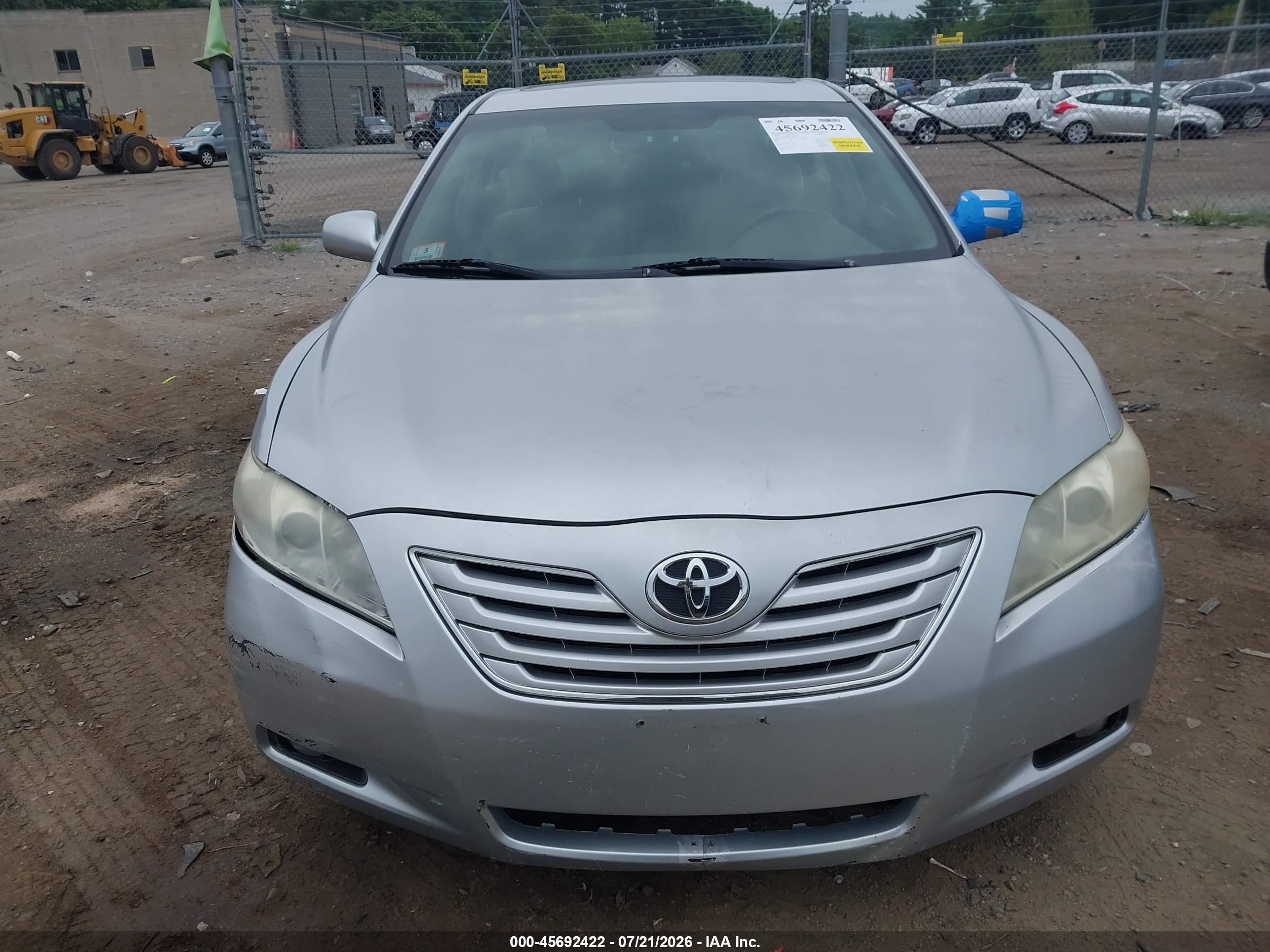 2007 Toyota Camry Xle Silver vin: 4T1BE46K77U077652