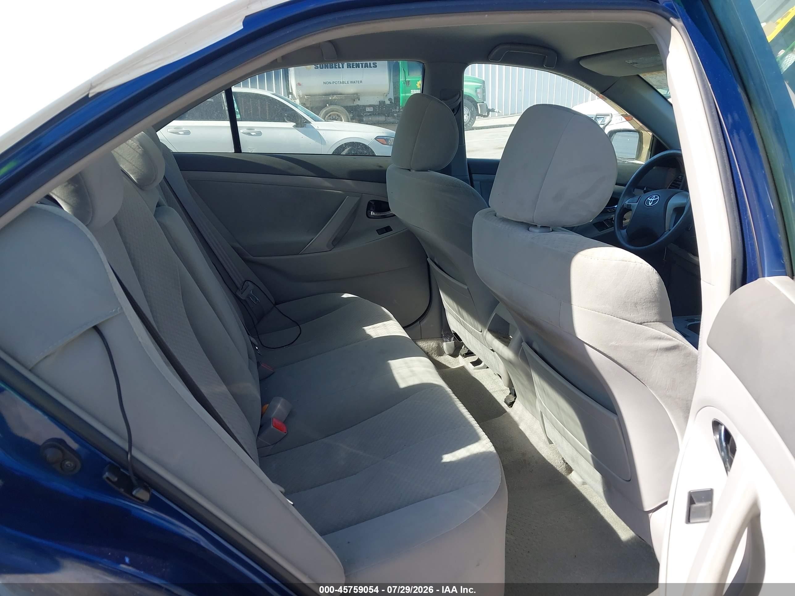 2007 Toyota Camry Le White vin: 4T1BE46K77U101352