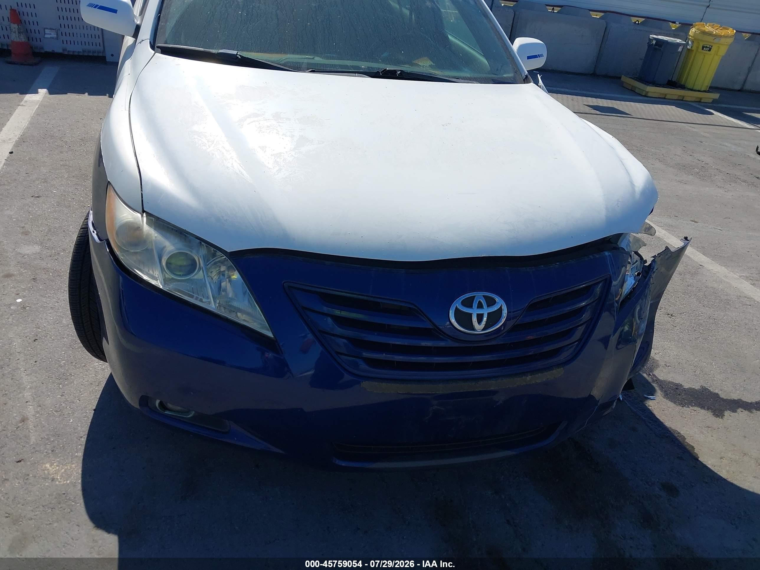 2007 Toyota Camry Le White vin: 4T1BE46K77U101352