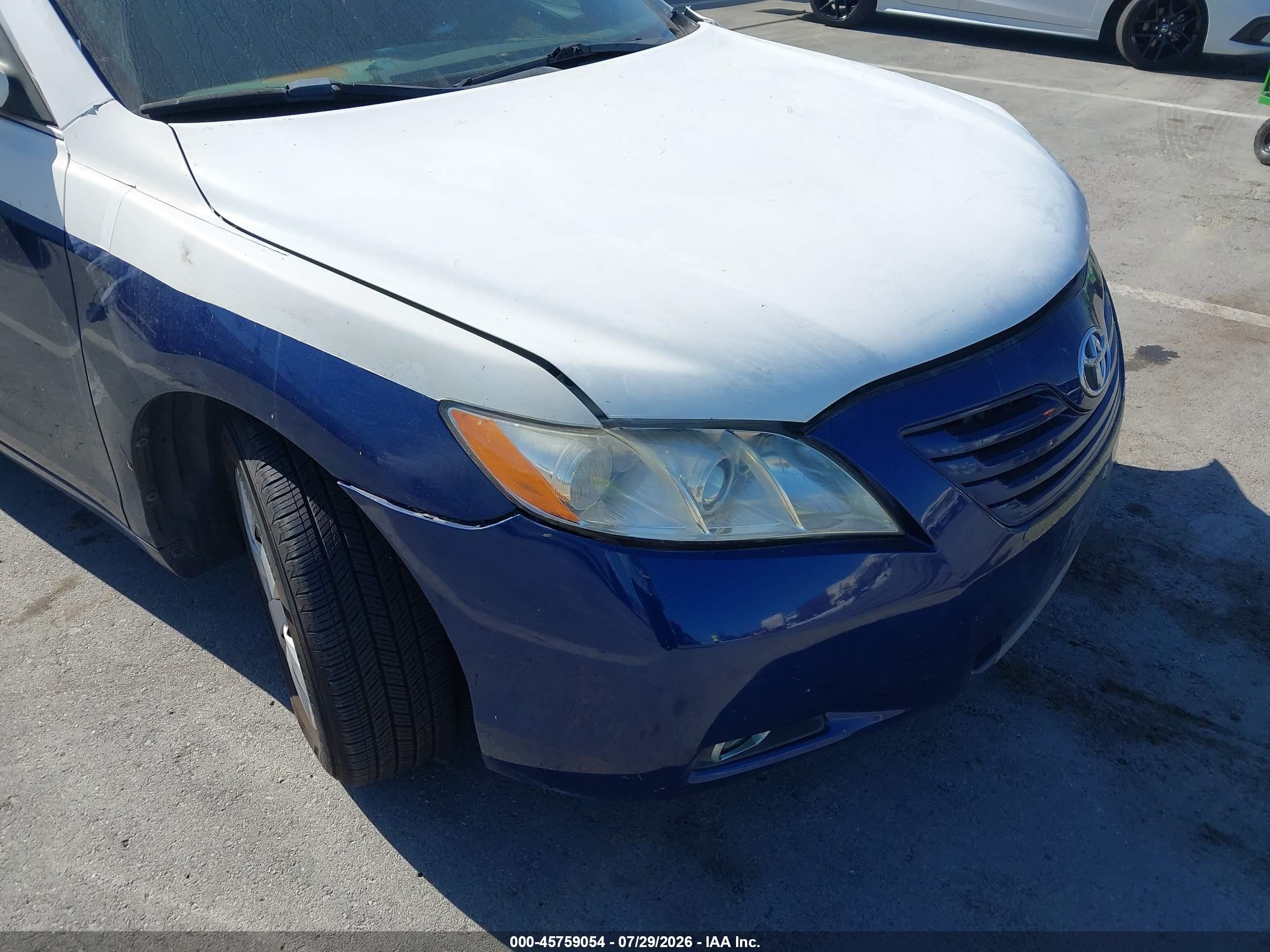 2007 Toyota Camry Le White vin: 4T1BE46K77U101352
