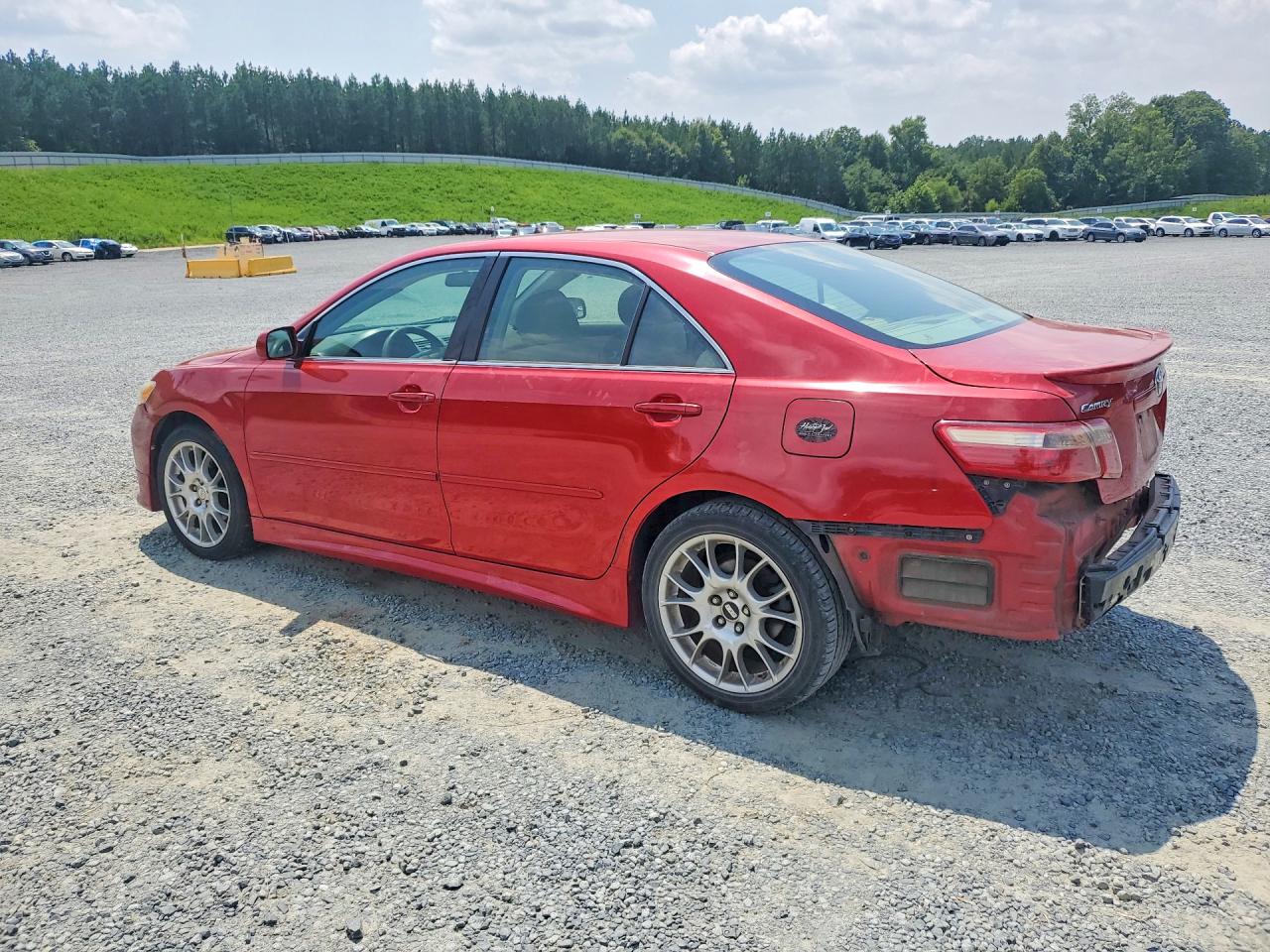 2007 Toyota Camry Le Red vin: 4T1BE46K77U111184