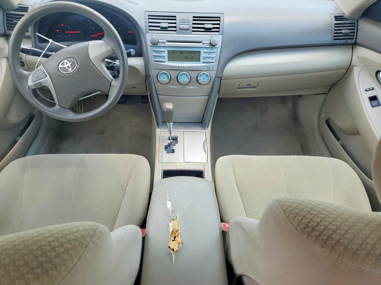 2007 Toyota Camry Le Red vin: 4T1BE46K77U111184