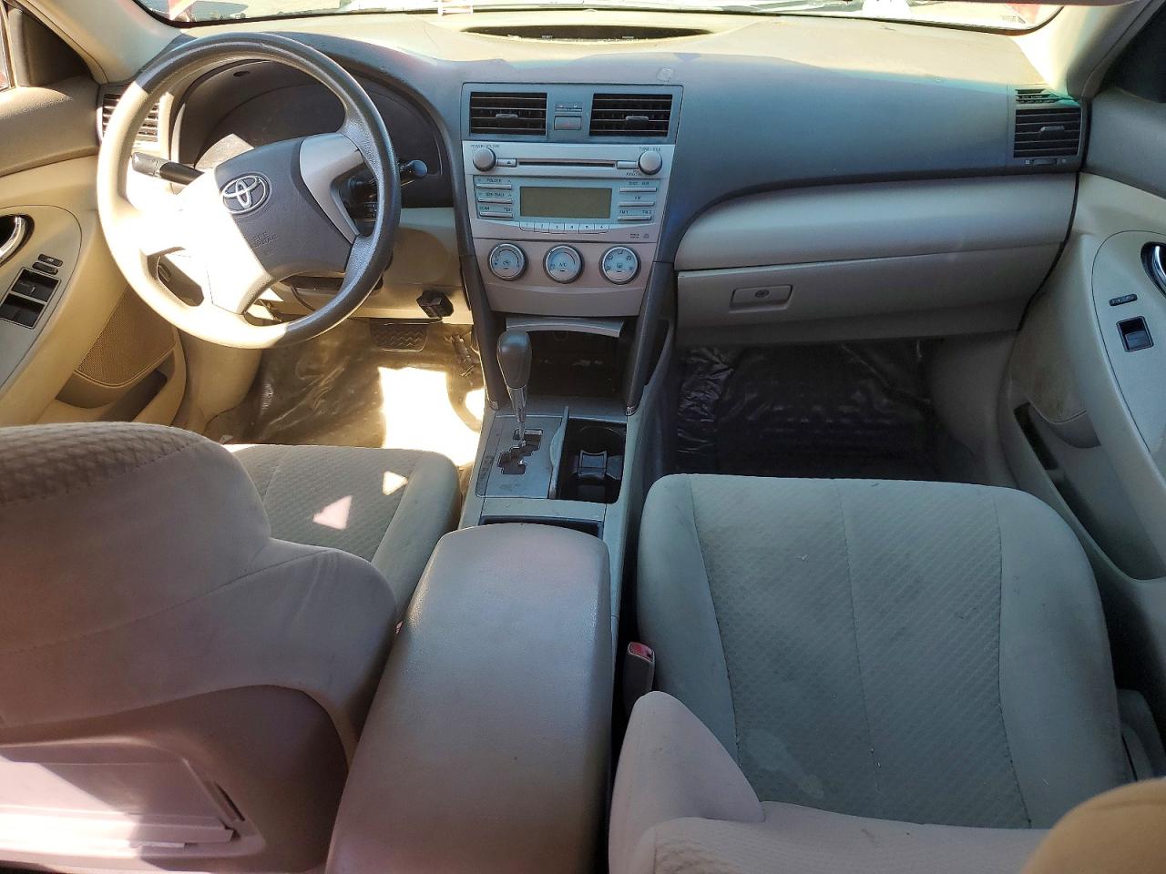 2007 Toyota Camry Le Red vin: 4T1BE46K77U123593