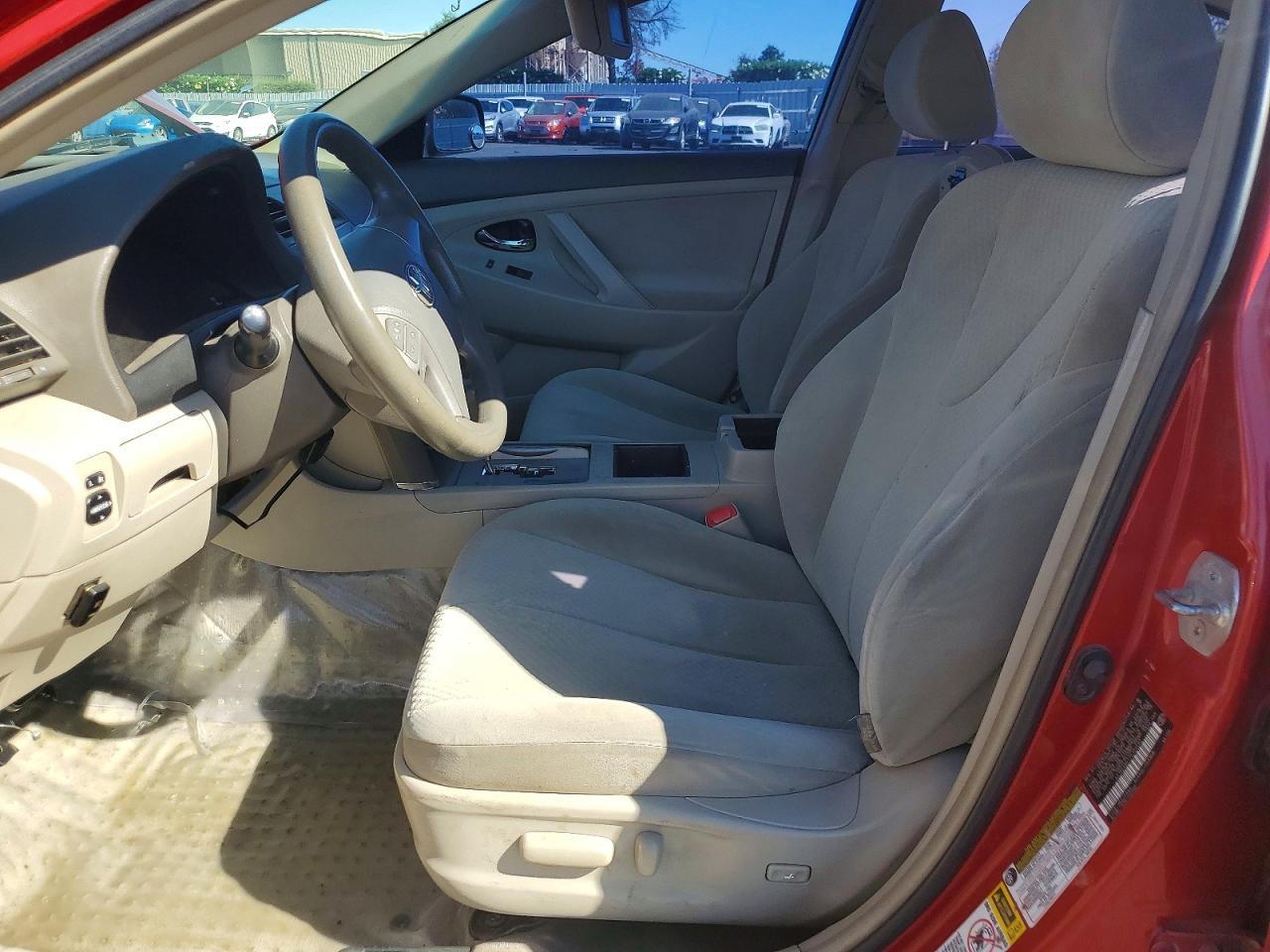 2007 Toyota Camry Le Red vin: 4T1BE46K77U123593