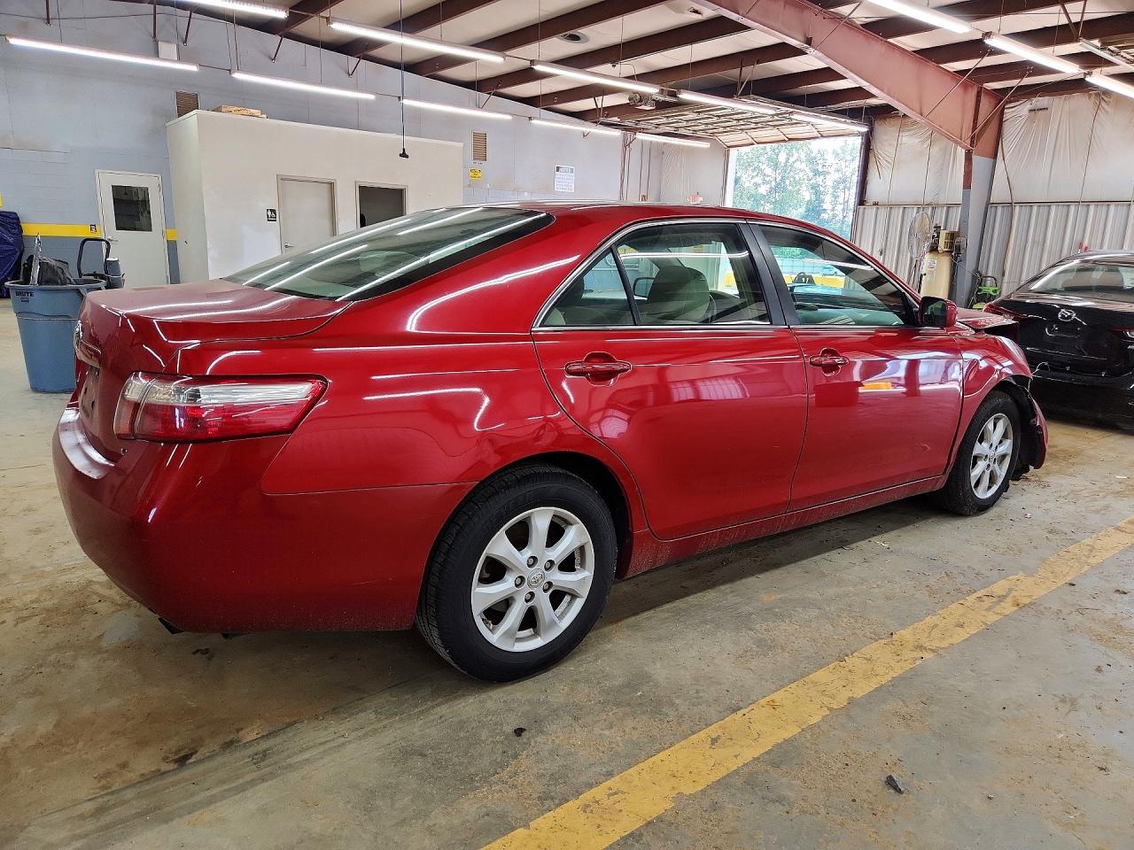 2007 Toyota Camry Le Red vin: 4T1BE46K77U153967