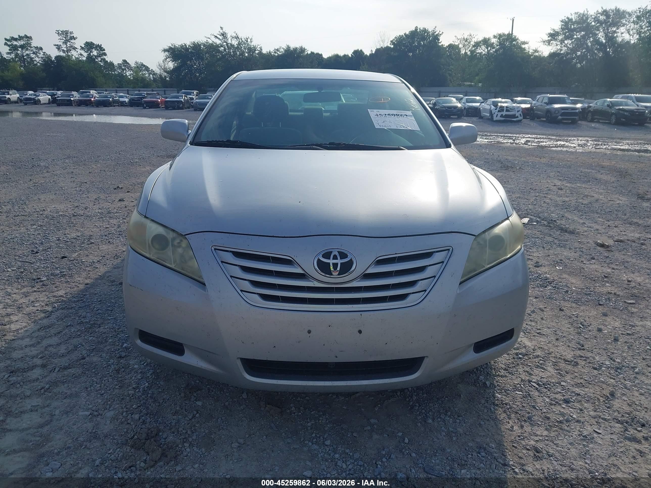2007 Toyota Camry Ce Silver vin: 4T1BE46K77U178674