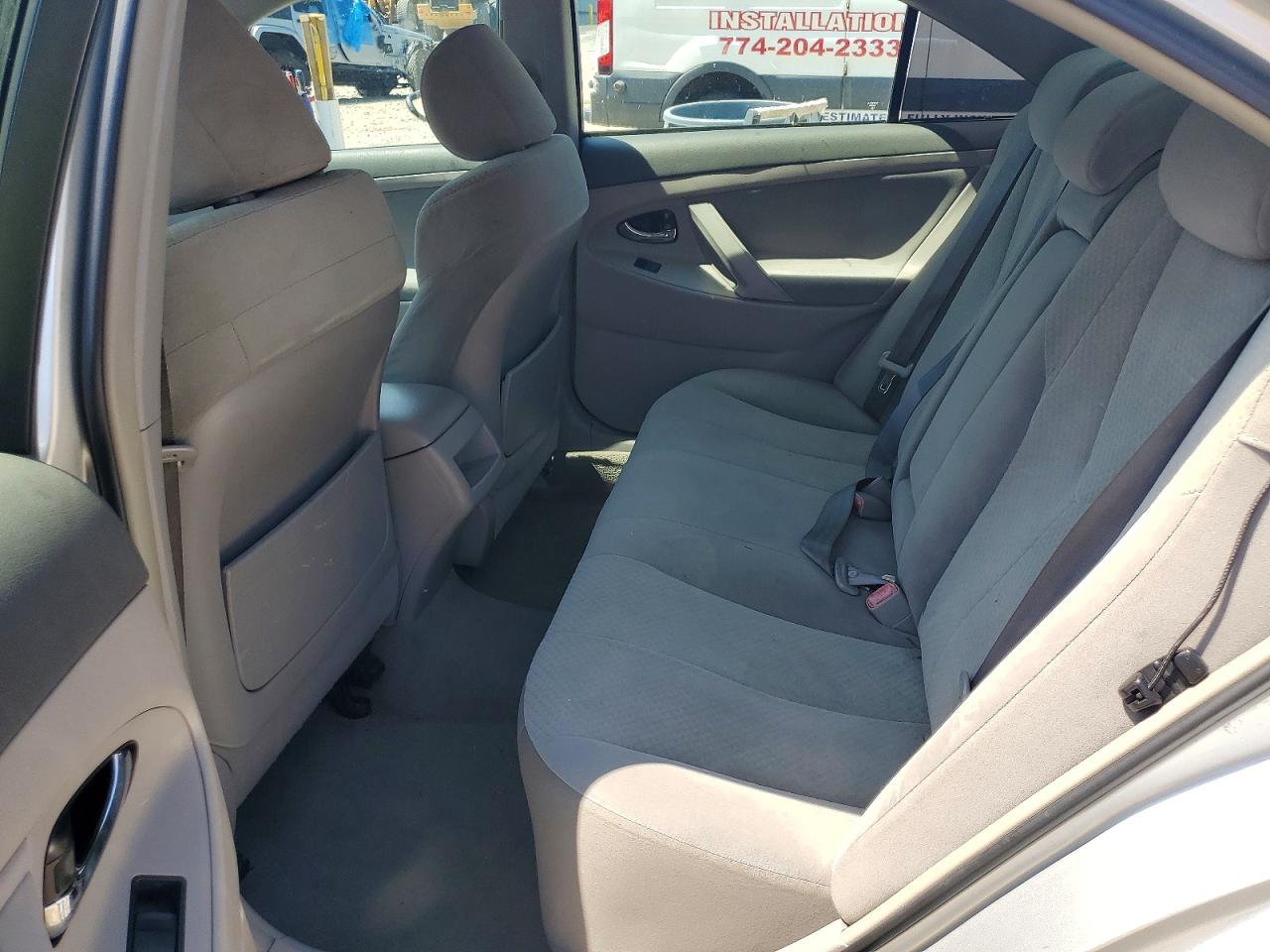 2007 Toyota Camry Le Automatic Silver vin: 4T1BE46K77U518230
