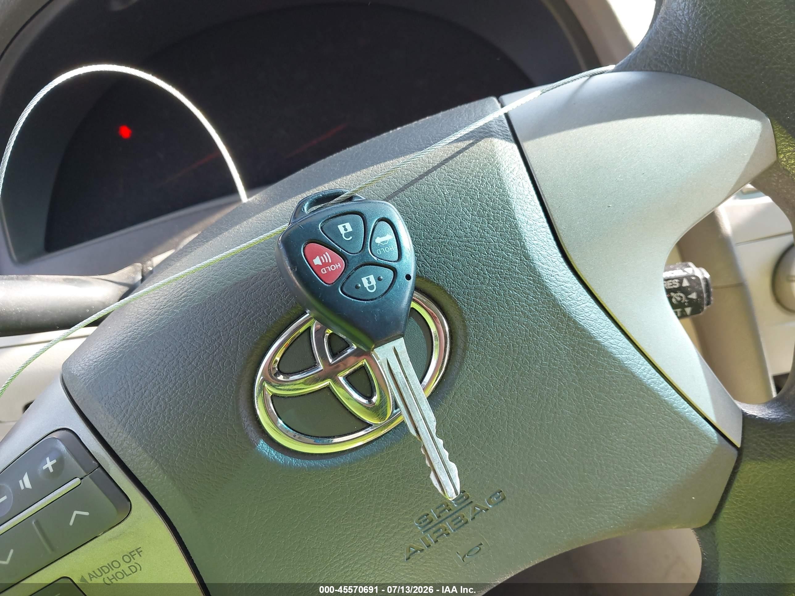 2007 Toyota Camry Le Light Blue vin: 4T1BE46K77U542642