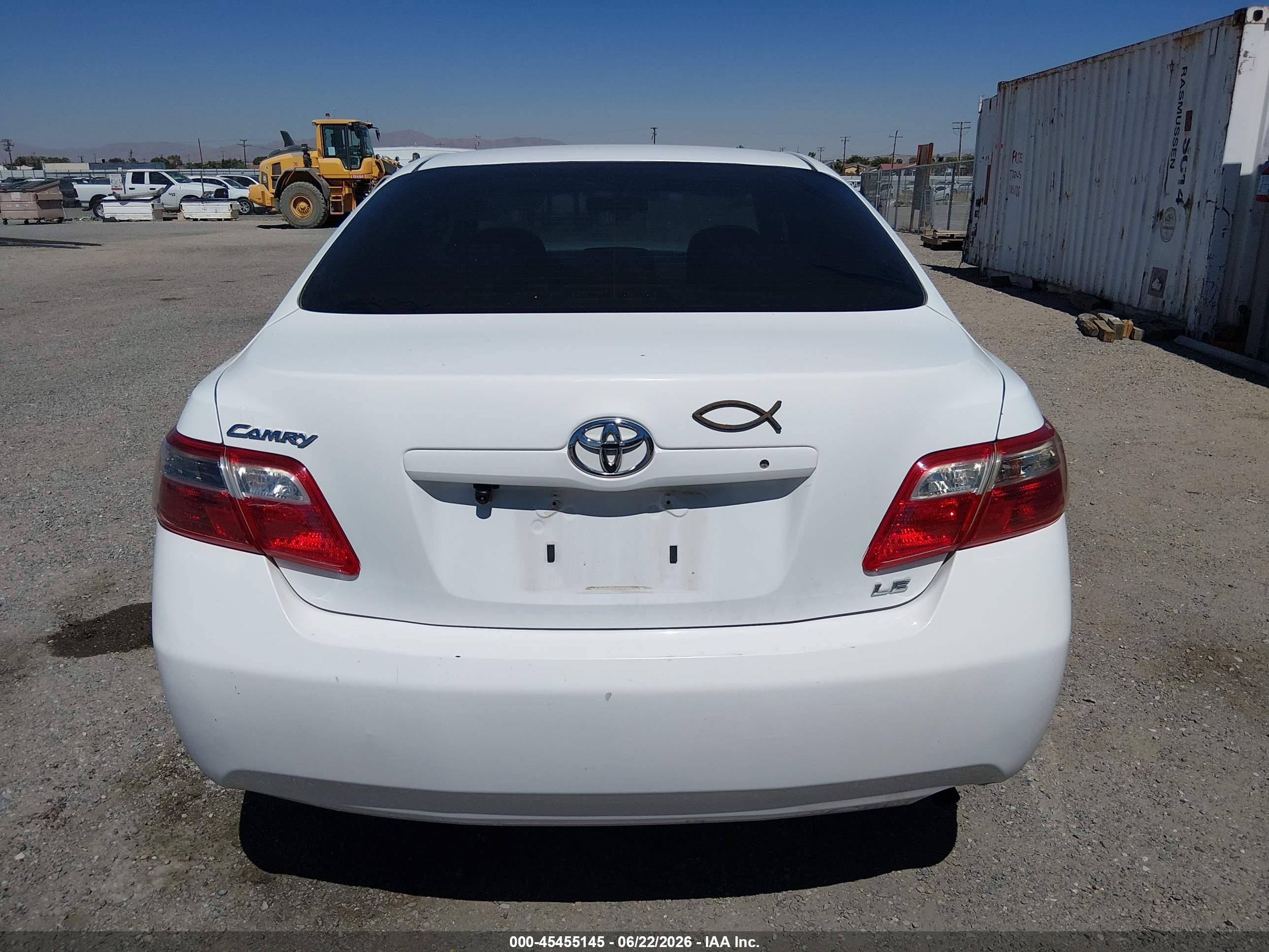 2007 Toyota Camry Le White vin: 4T1BE46K77U576581