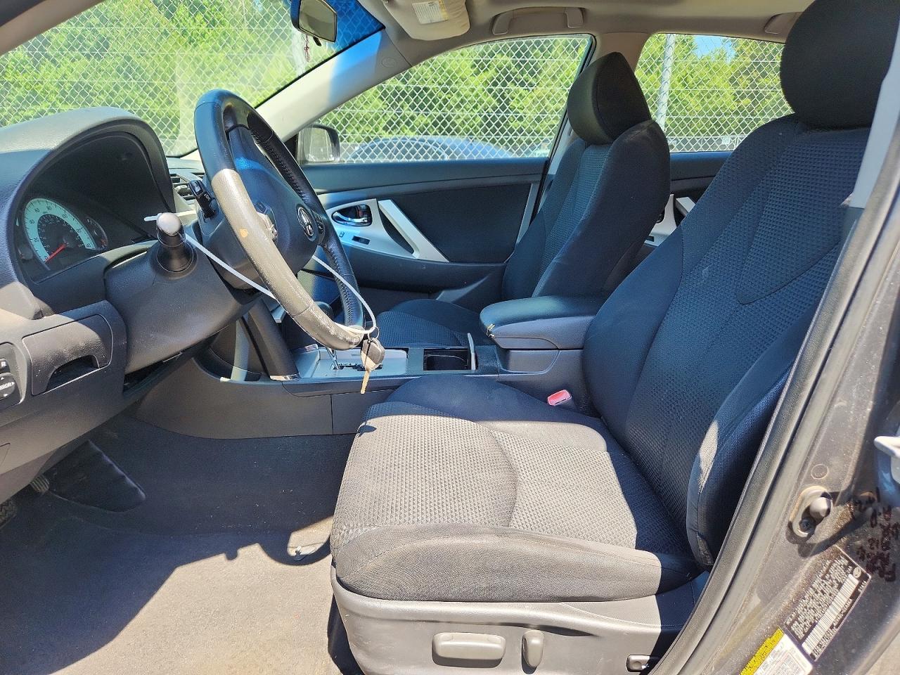 2007 Toyota Camry Se Серый vin: 4T1BE46K77U587659