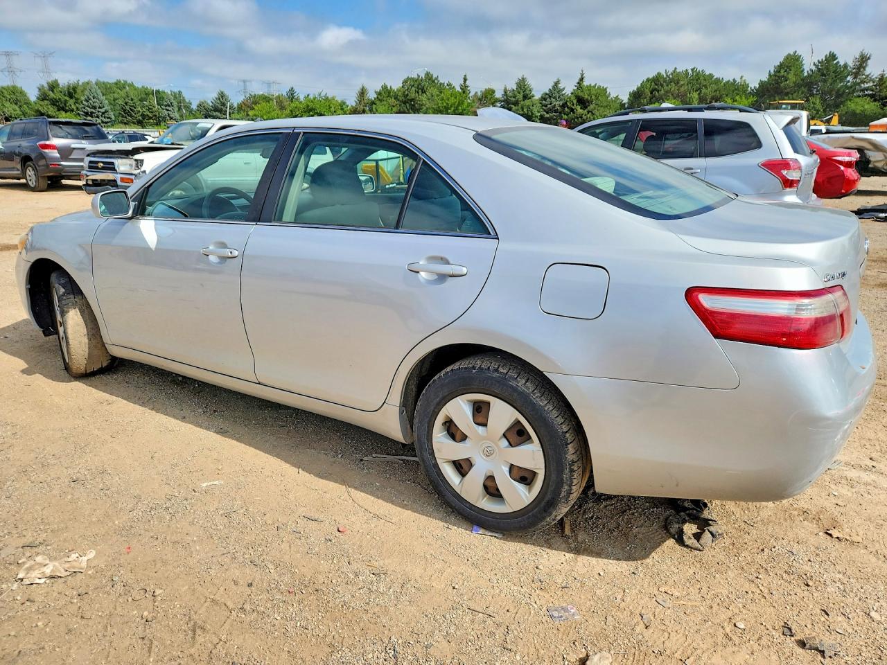 2007 Toyota Camry Le Серебряный vin: 4T1BE46K77U618179