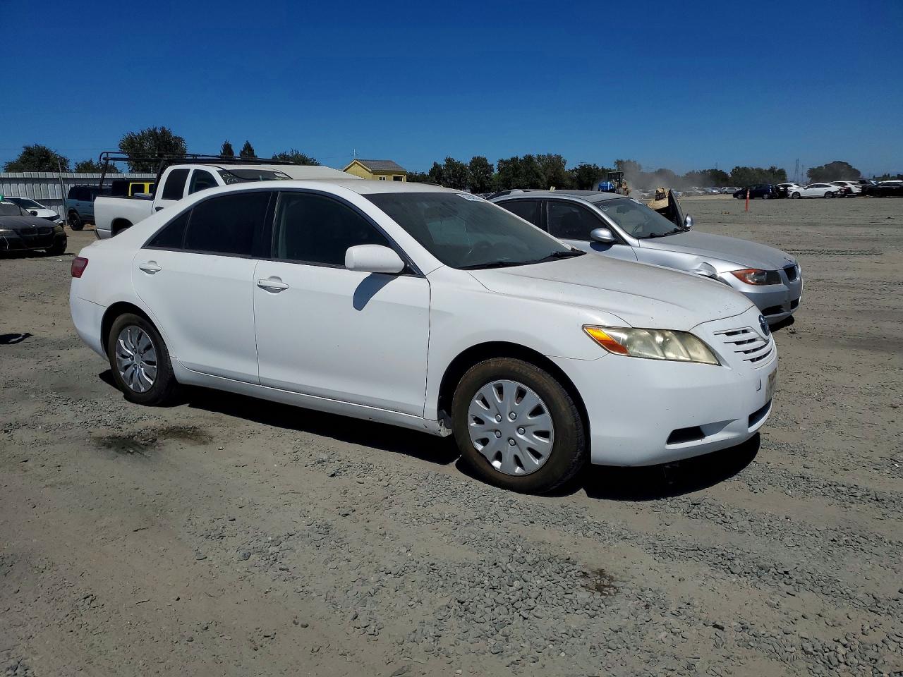 2007 Toyota Camry Ce White vin: 4T1BE46K77U619798