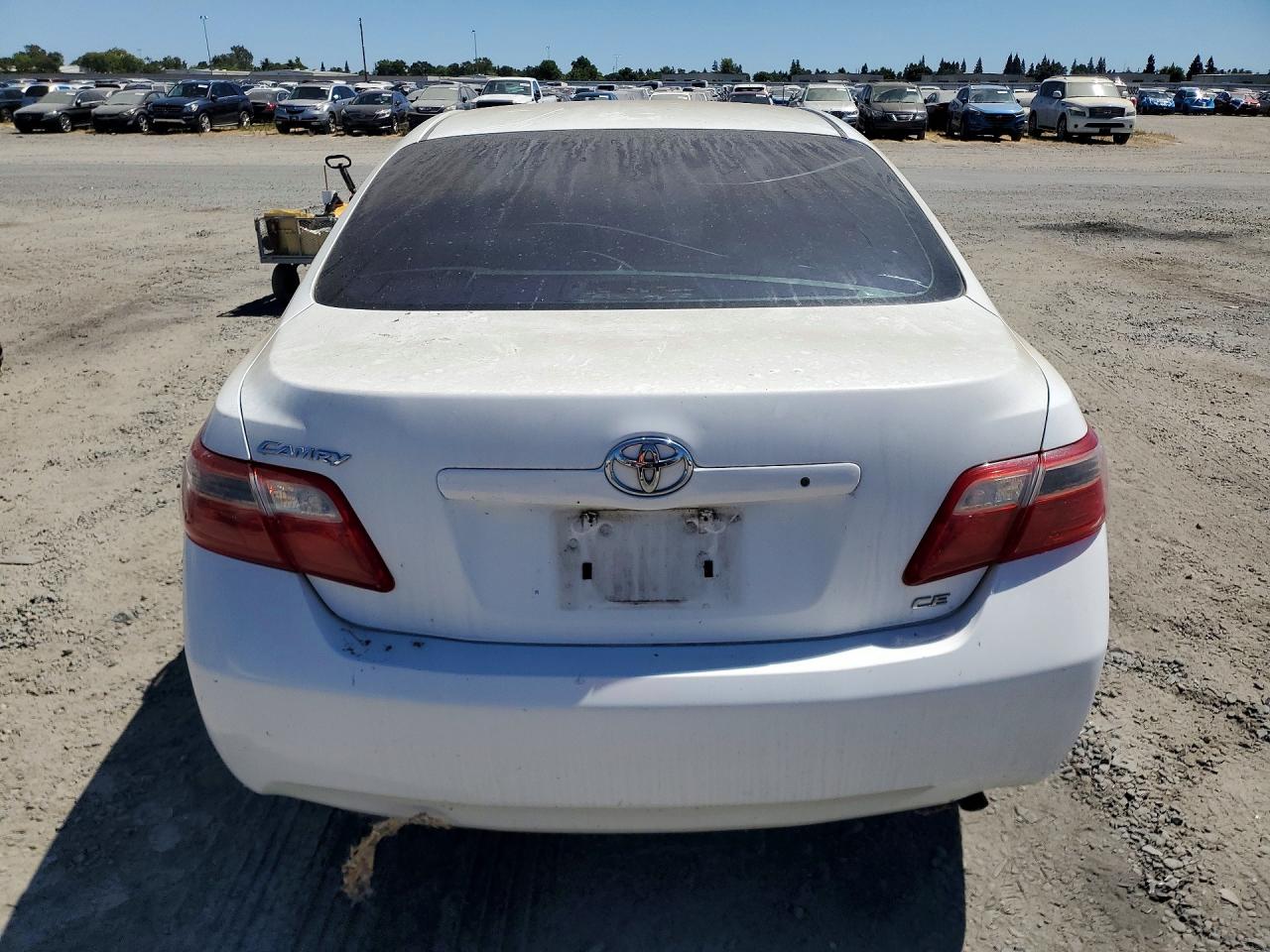 2007 Toyota Camry Ce White vin: 4T1BE46K77U619798