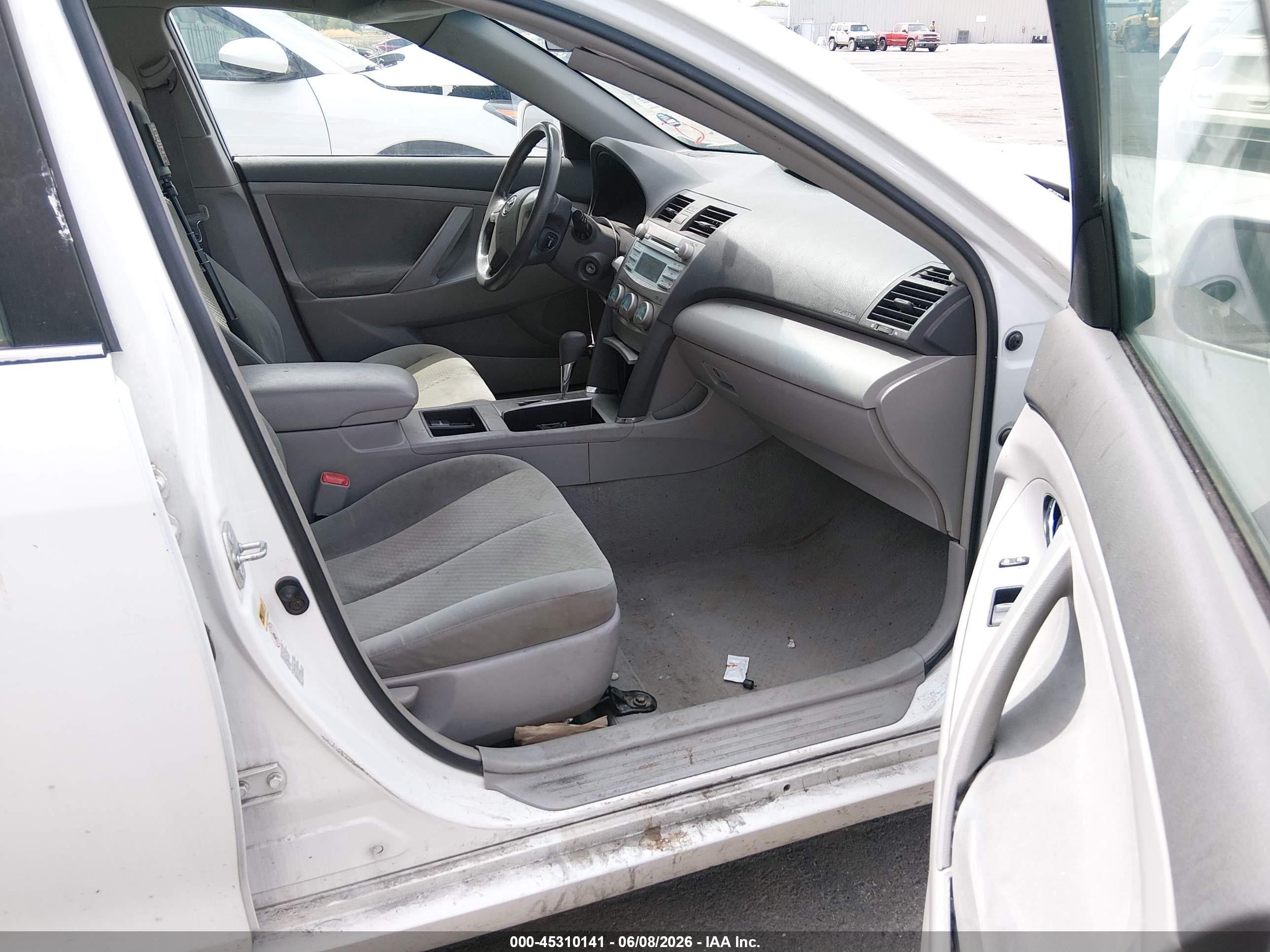 2007 Toyota Camry Le White vin: 4T1BE46K77U621244