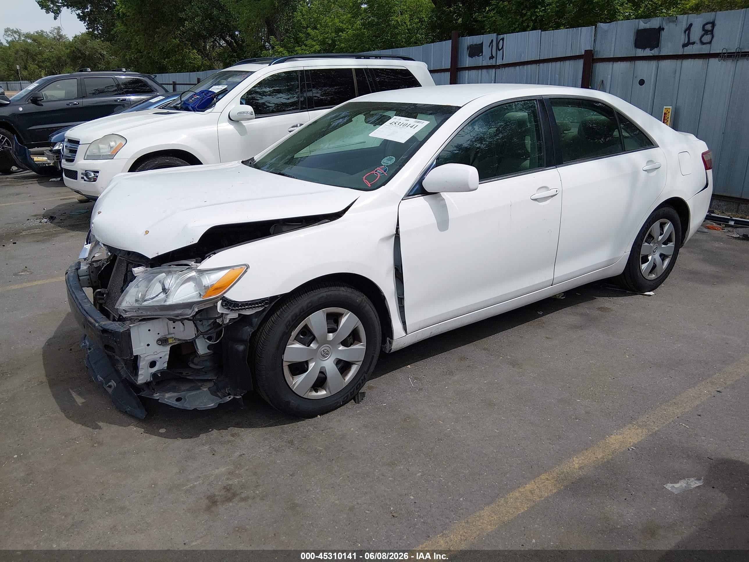 2007 Toyota Camry Le White vin: 4T1BE46K77U621244