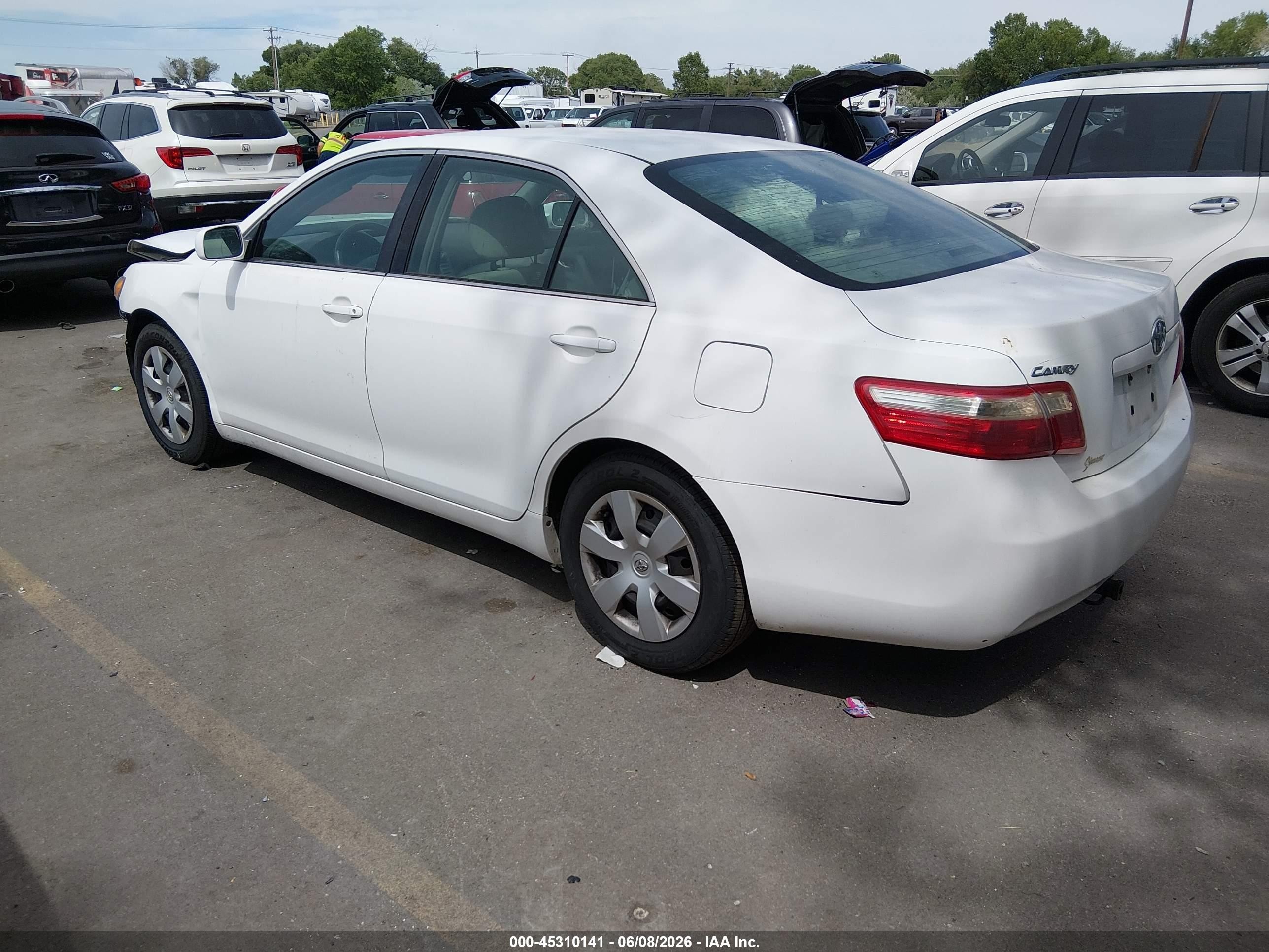 2007 Toyota Camry Le White vin: 4T1BE46K77U621244