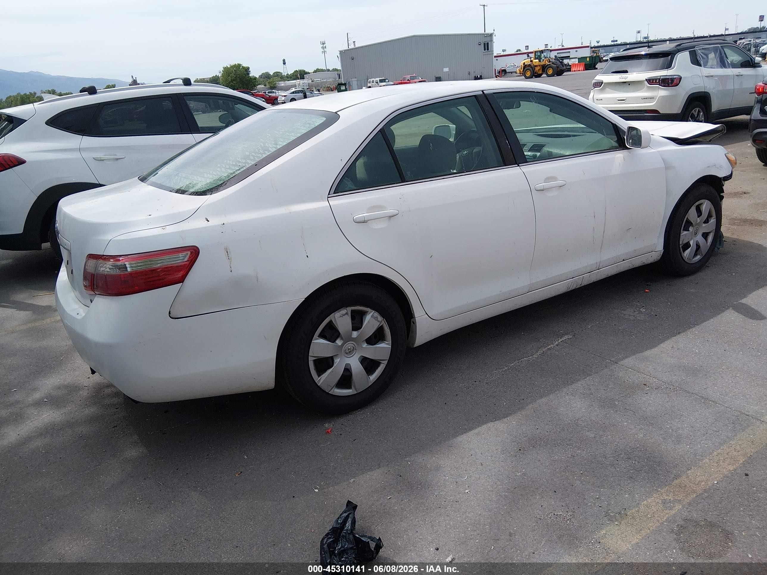 2007 Toyota Camry Le White vin: 4T1BE46K77U621244