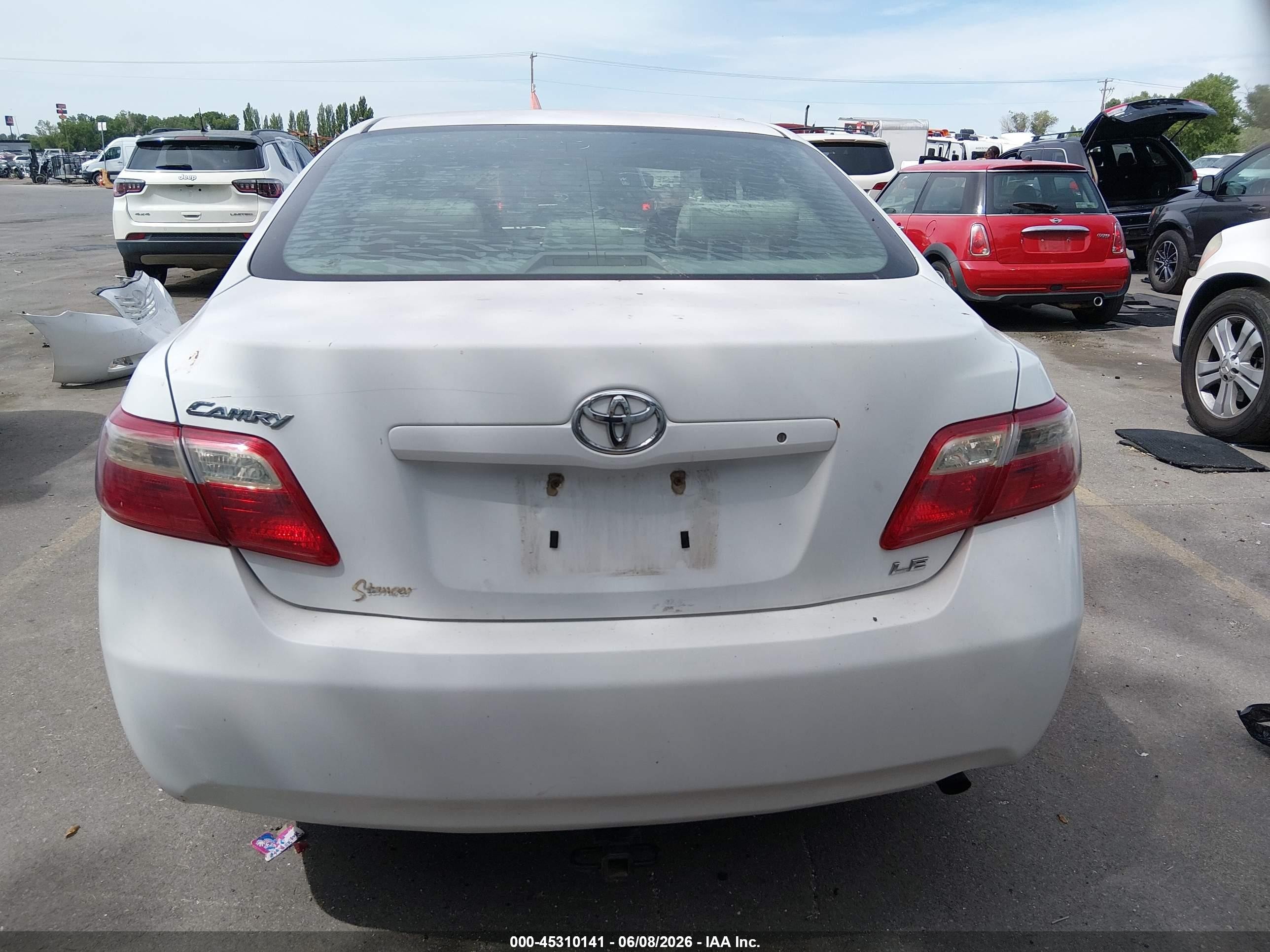 2007 Toyota Camry Le White vin: 4T1BE46K77U621244