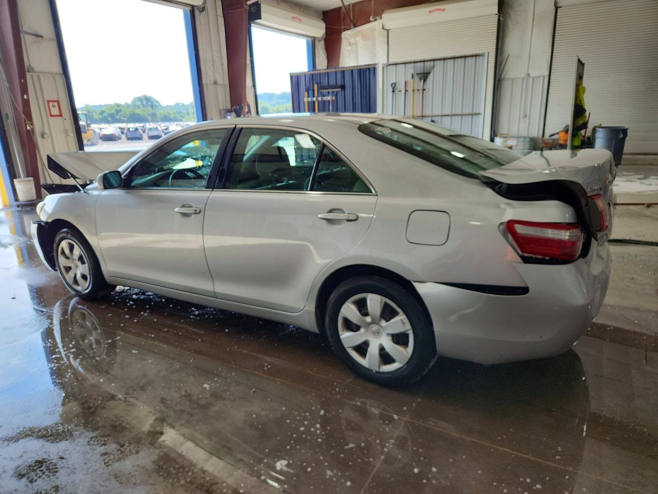 2007 Toyota Camry Le Silver vin: 4T1BE46K77U638609