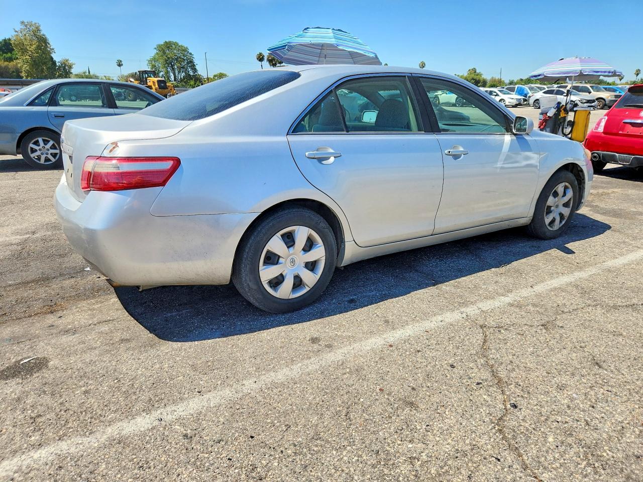2007 Toyota Camry Ce Silver vin: 4T1BE46K77U656138