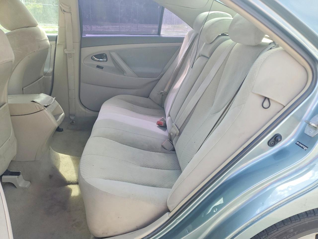 2007 Toyota Camry Le Blue vin: 4T1BE46K77U658696