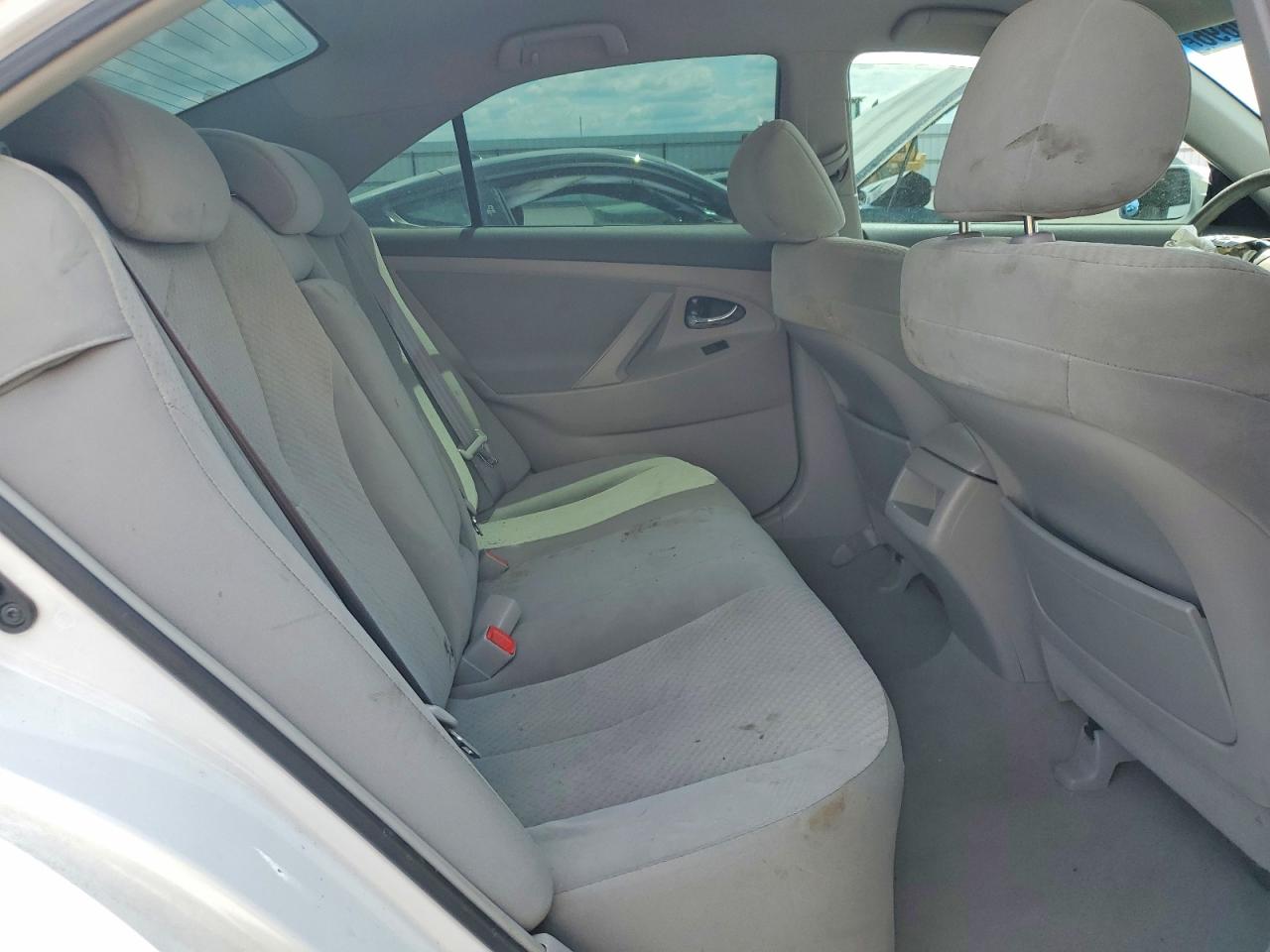 2007 Toyota Camry Le White vin: 4T1BE46K77U660643