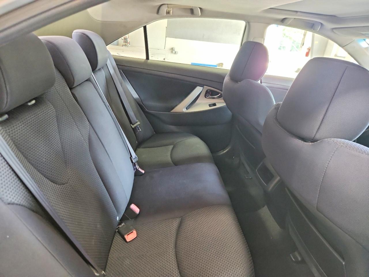 2007 Toyota Camry Se Silver vin: 4T1BE46K77U684246