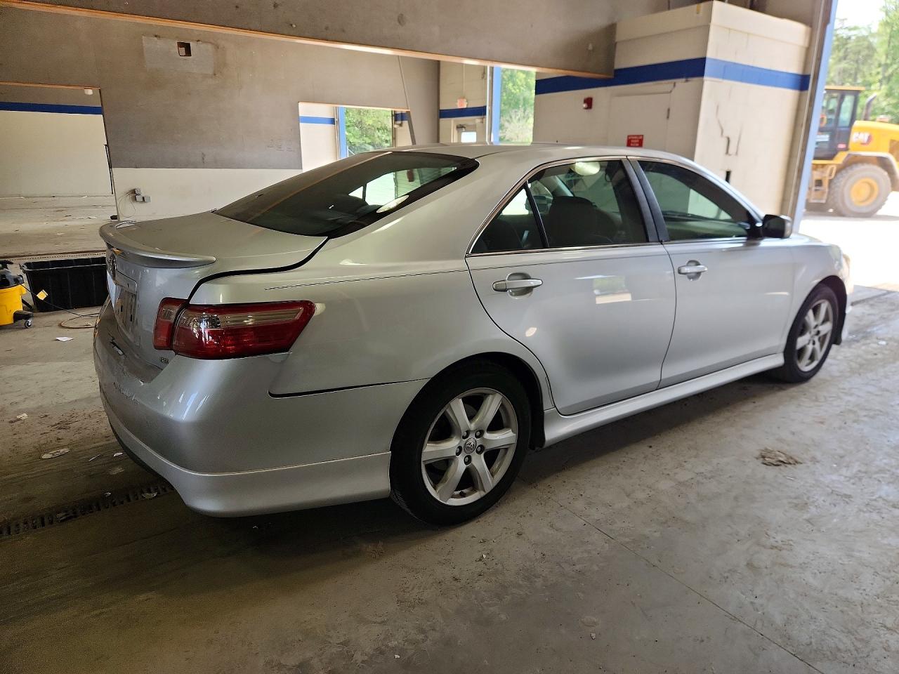2007 Toyota Camry Se Silver vin: 4T1BE46K77U684246