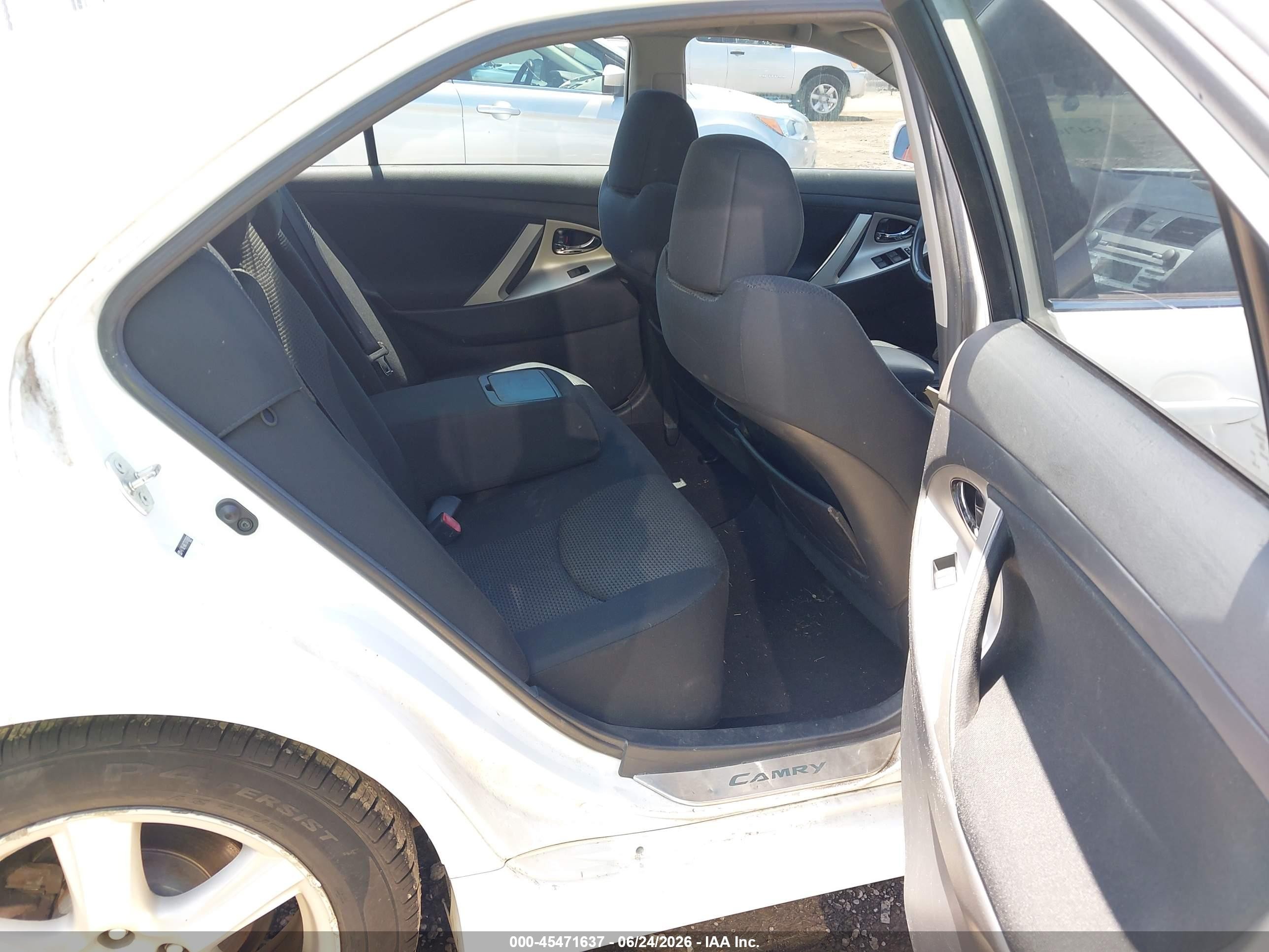 2007 Toyota Camry Se White vin: 4T1BE46K77U700686