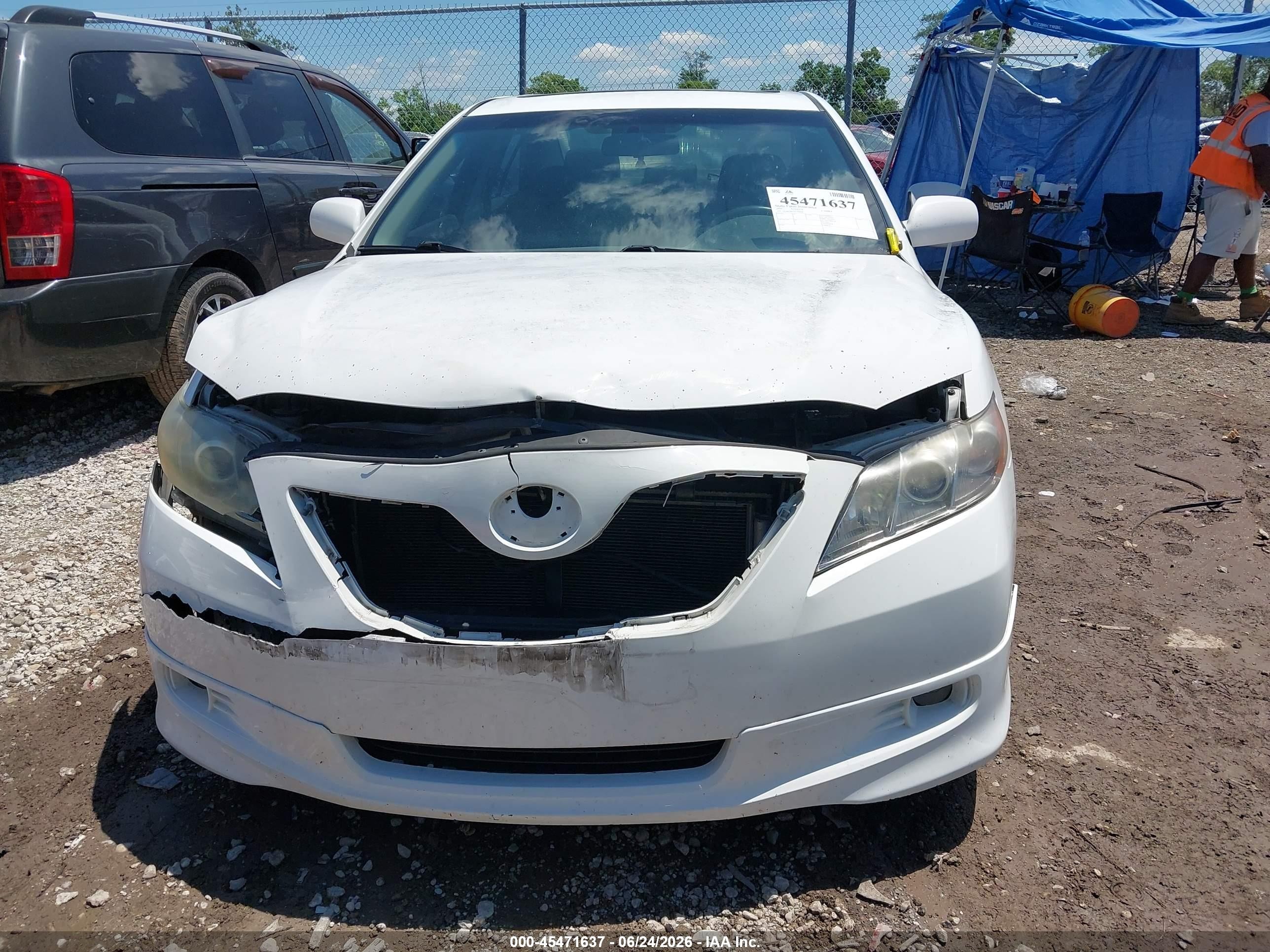 2007 Toyota Camry Se White vin: 4T1BE46K77U700686