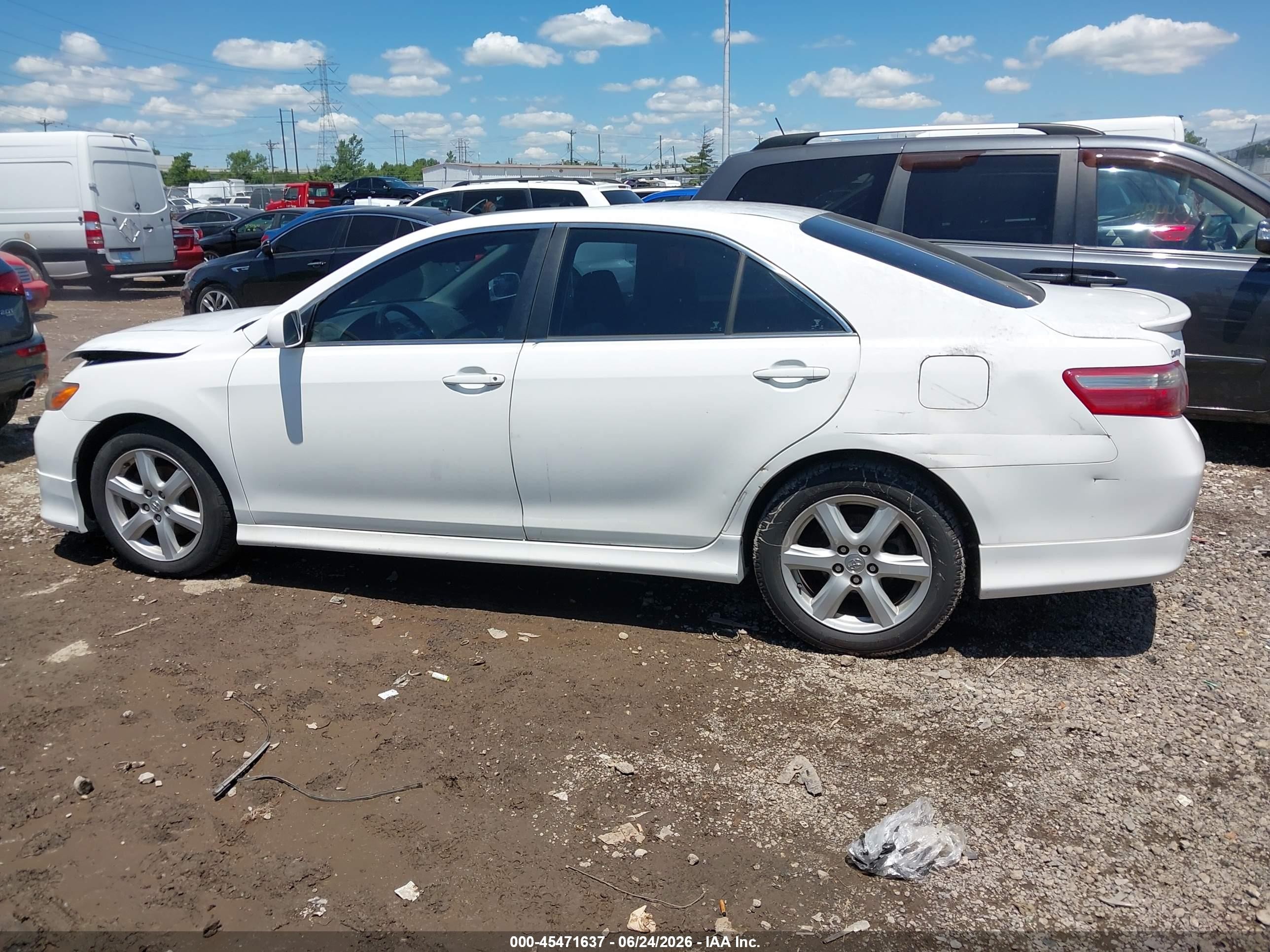 2007 Toyota Camry Se White vin: 4T1BE46K77U700686
