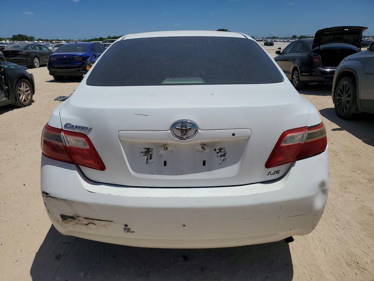 2007 Toyota Camry Le White vin: 4T1BE46K77U712241