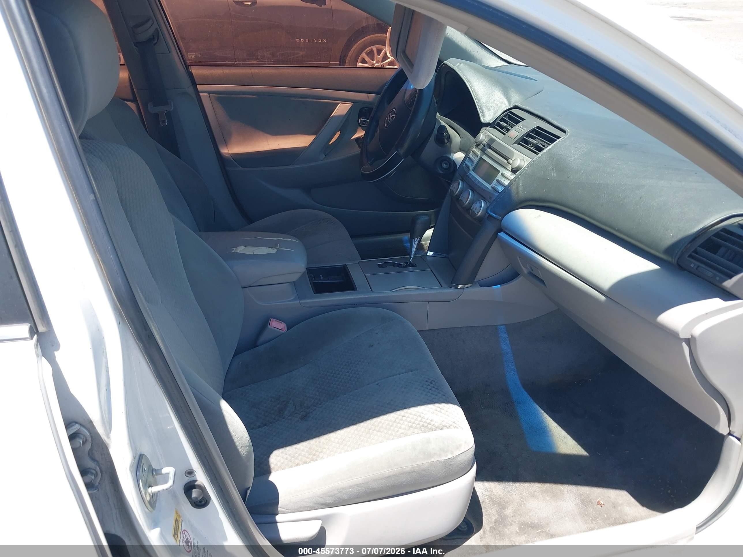2007 Toyota Camry Le White vin: 4T1BE46K77U716080